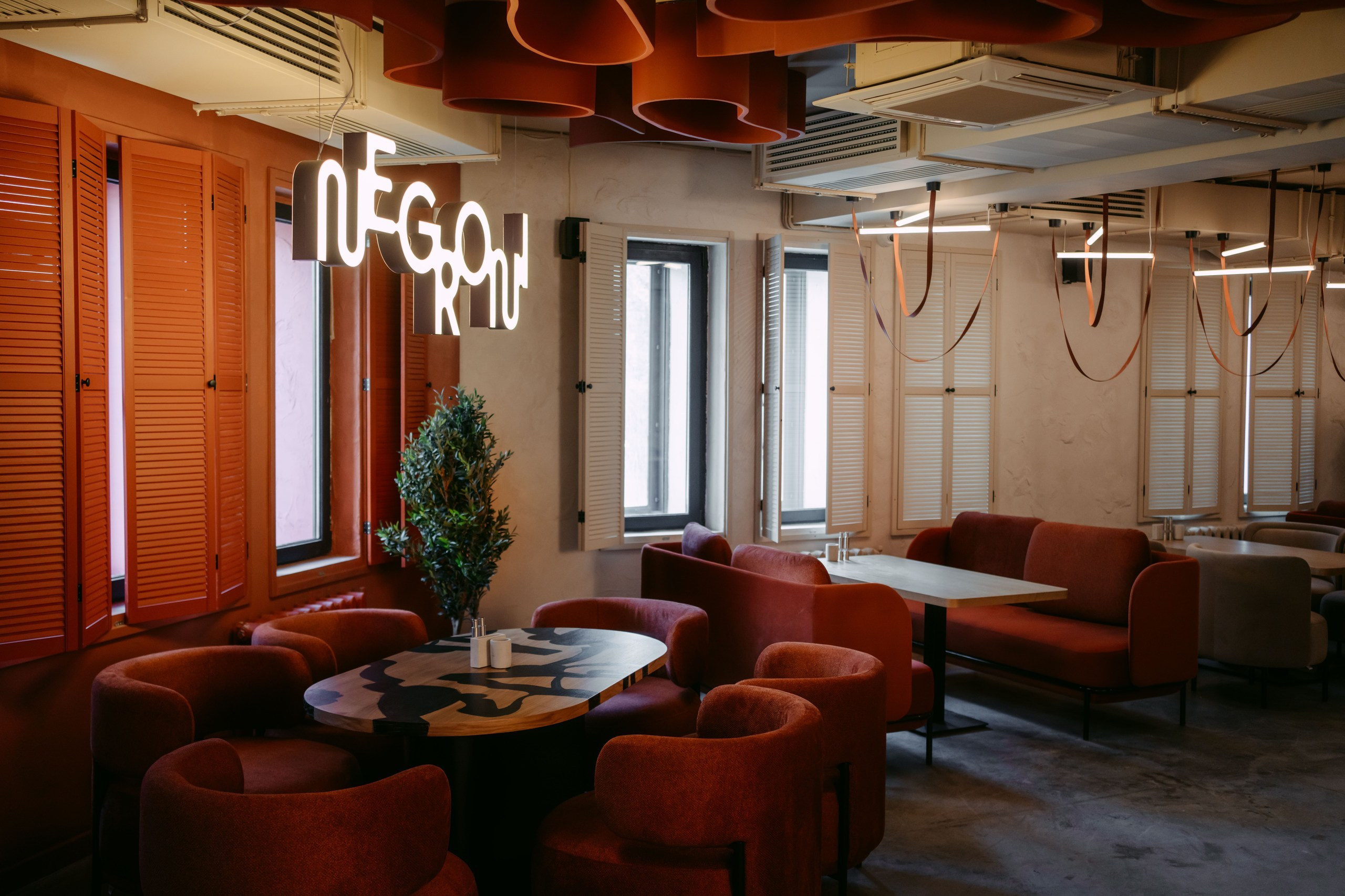 Негрони х Enter. Саша Копылов, фотограф в Казани