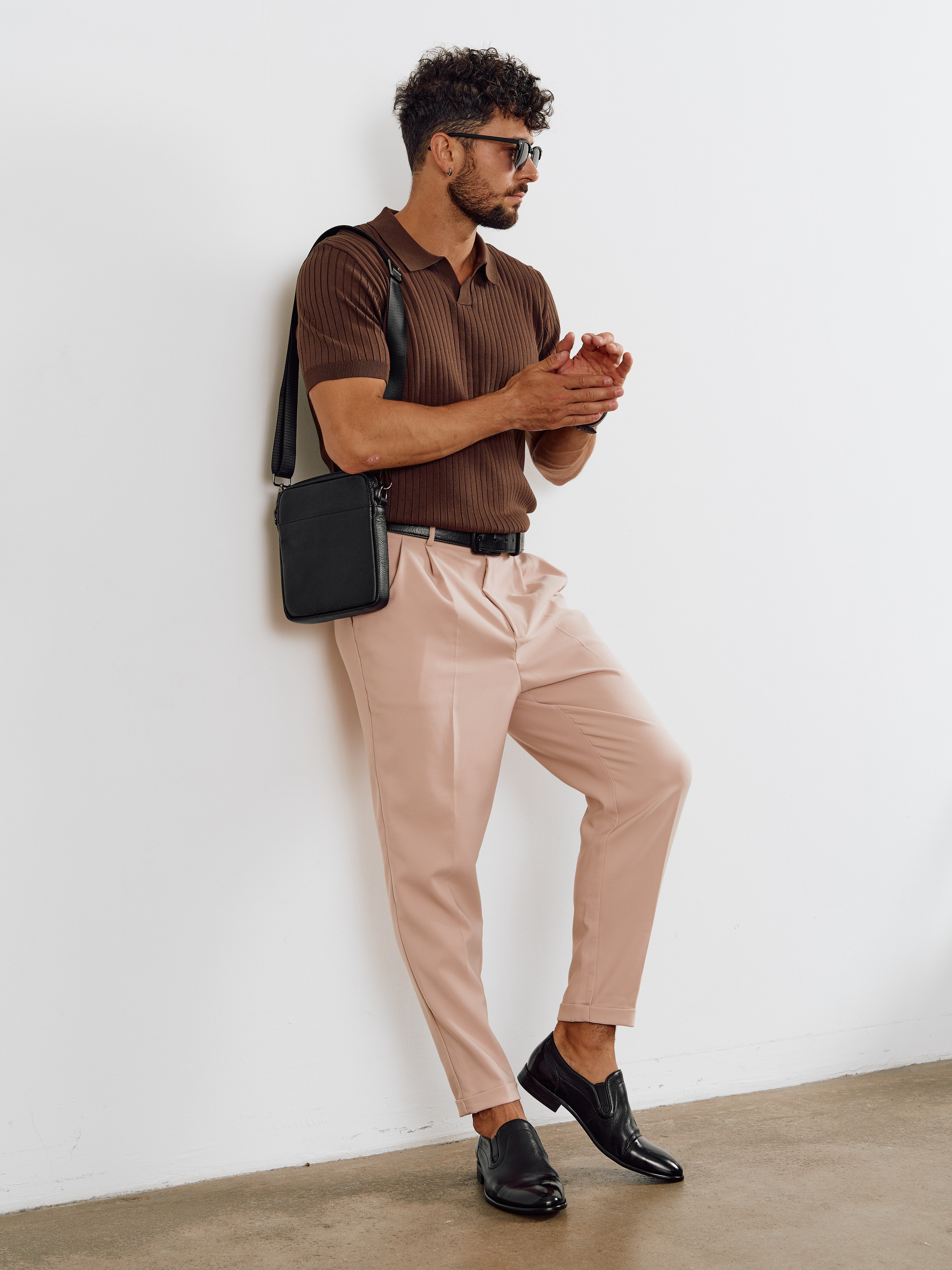 Обувь. Фотограф для маркетплейсов в Москве