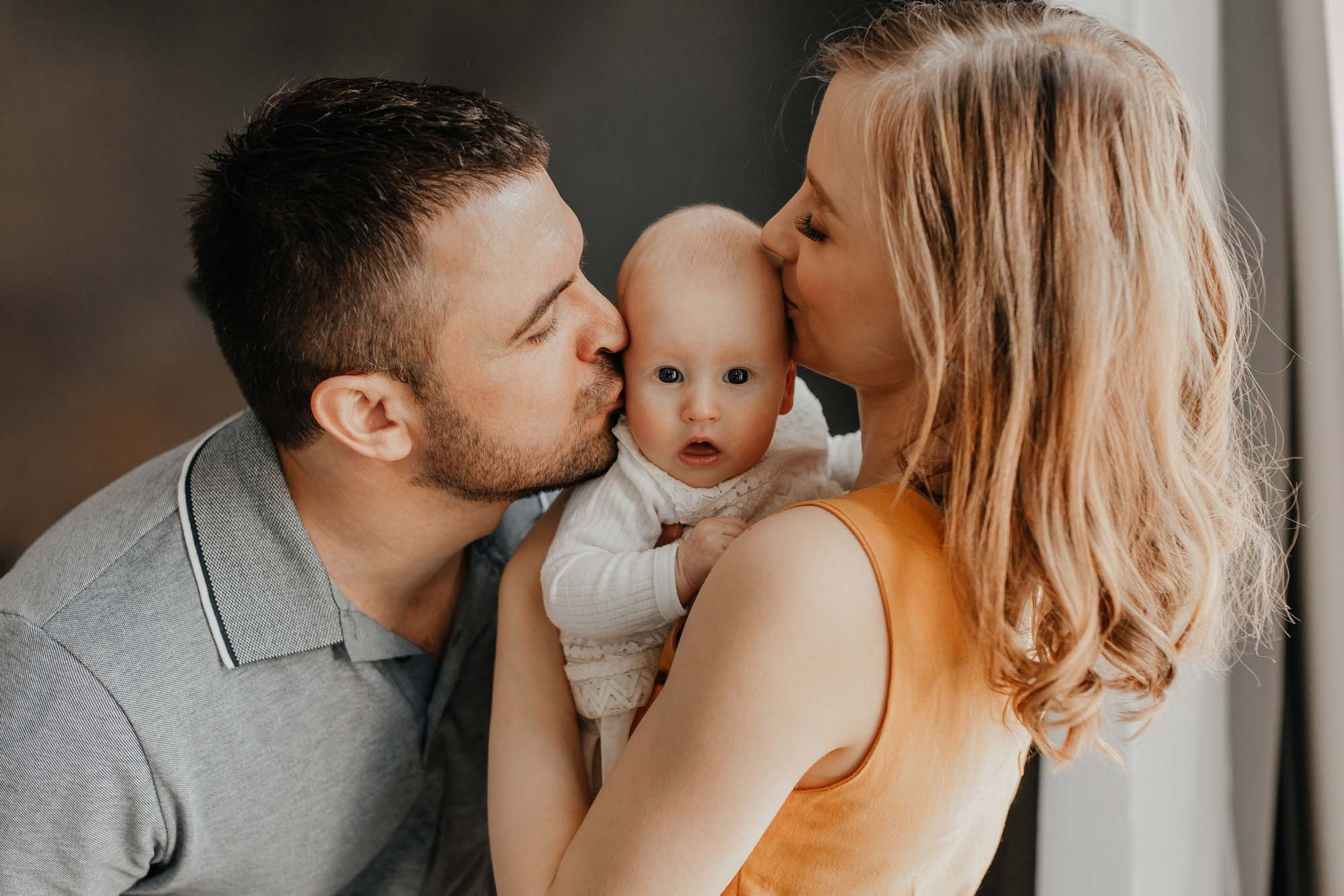 Семья Дмитрия и Кристины. Фотограф таинства крещения в Бресте Светлана Будько