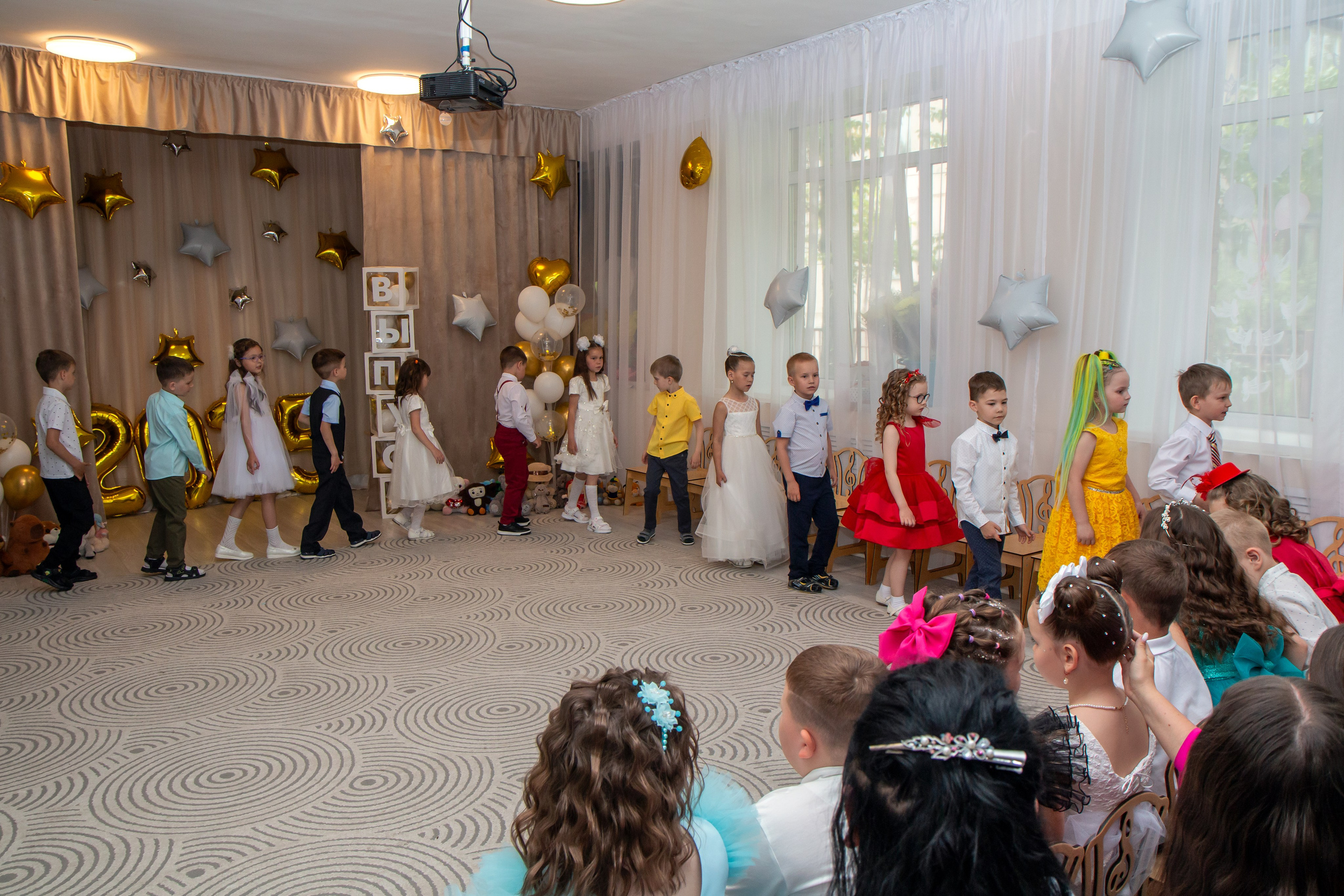 Впускной вечер в ДС «Солнышко» — 2025 г. Фотограф в Шелехове, лучшие выпускные альбомы в Шелехове