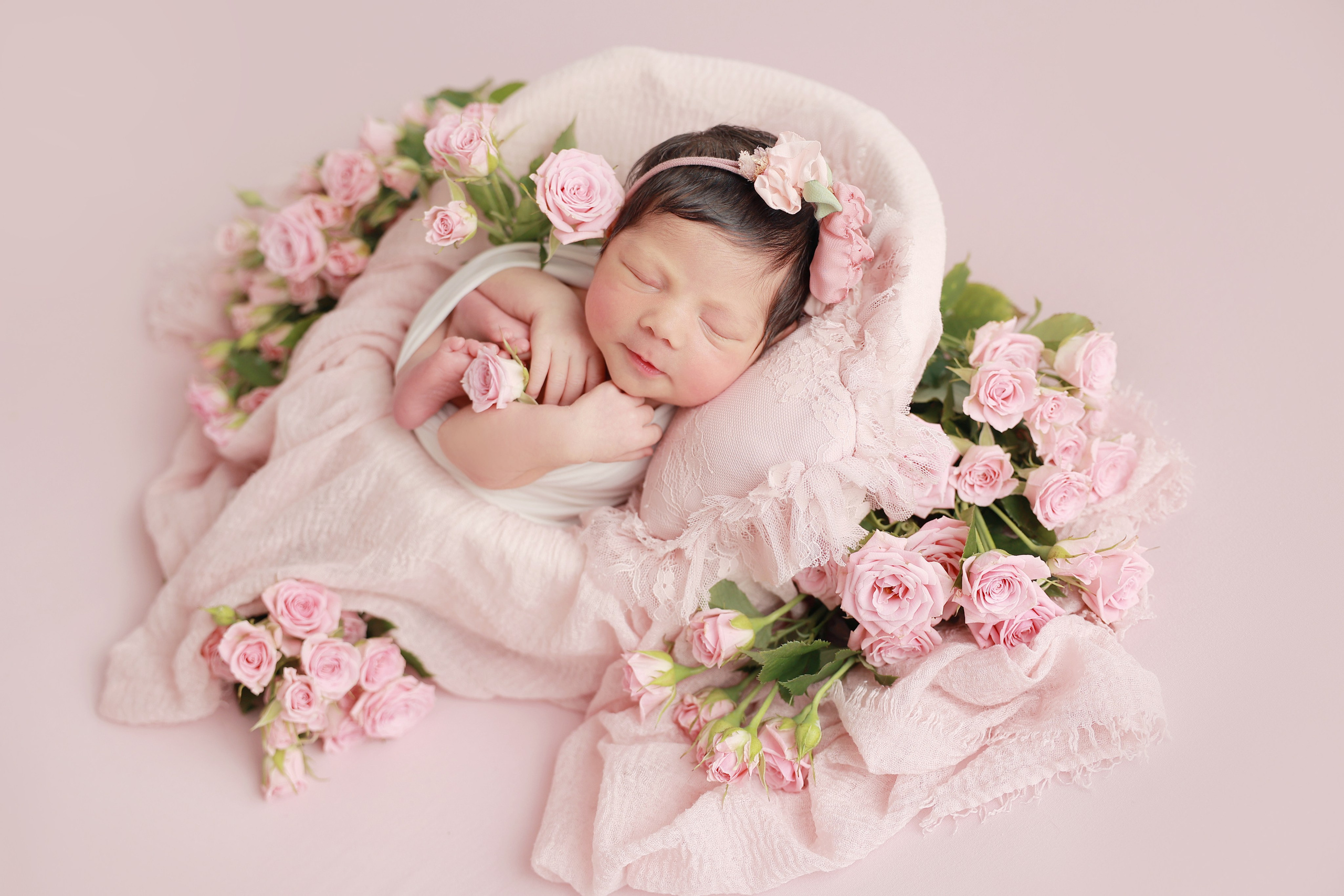 Анечка и ее семья. Фотограф новорожденных в Сочи