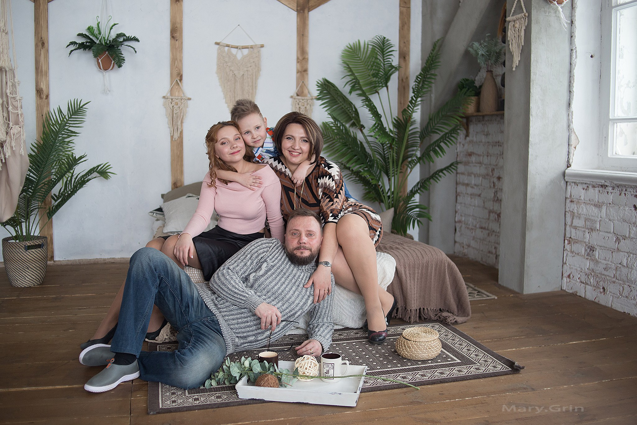 Студийная фотосессия семьи Александра и Марии. Детский и семейный фотограф, фотограф мероприятий Нижний Новгород