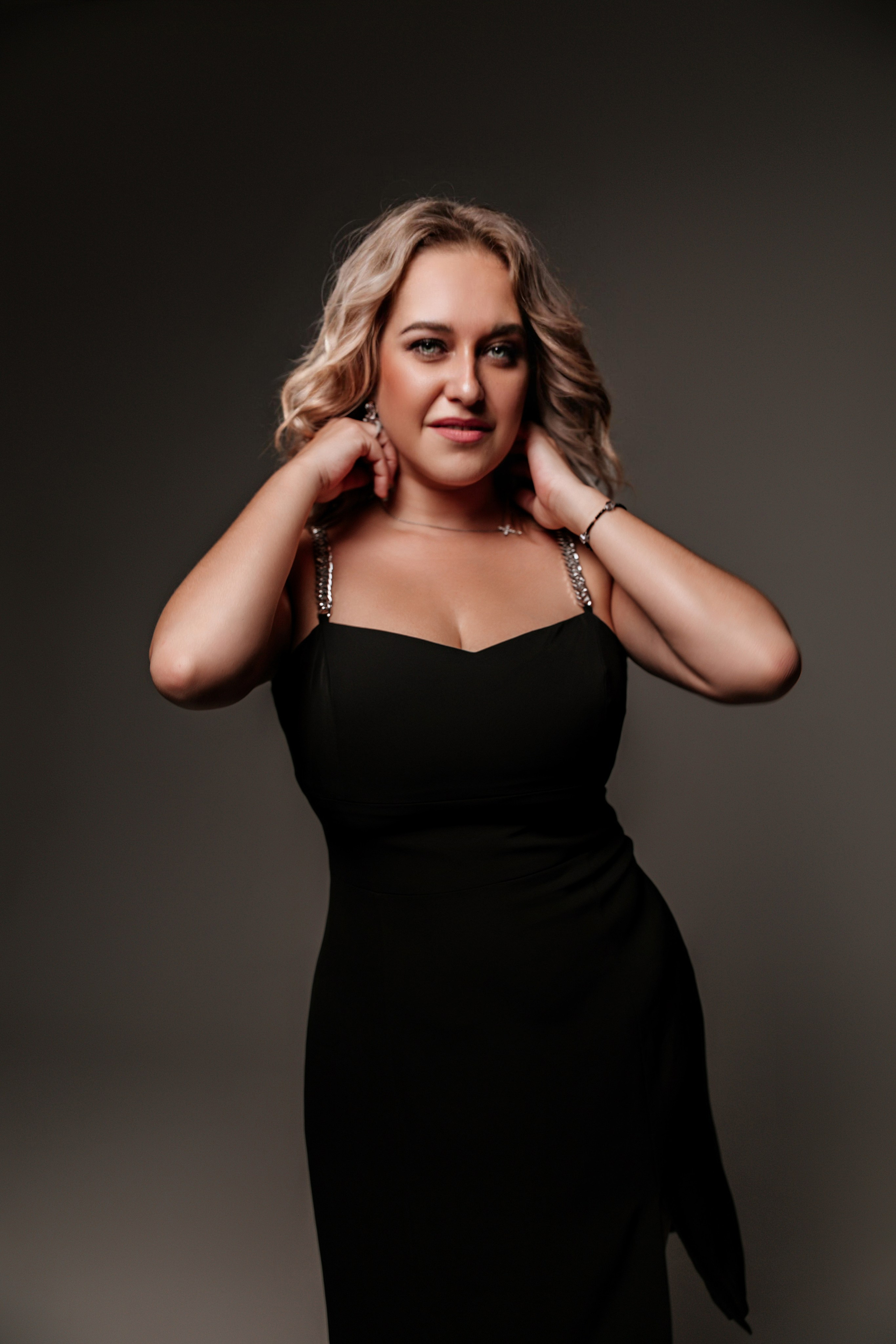 Фотосессия на циклораме. Свадебный фотограф в новокузнецке