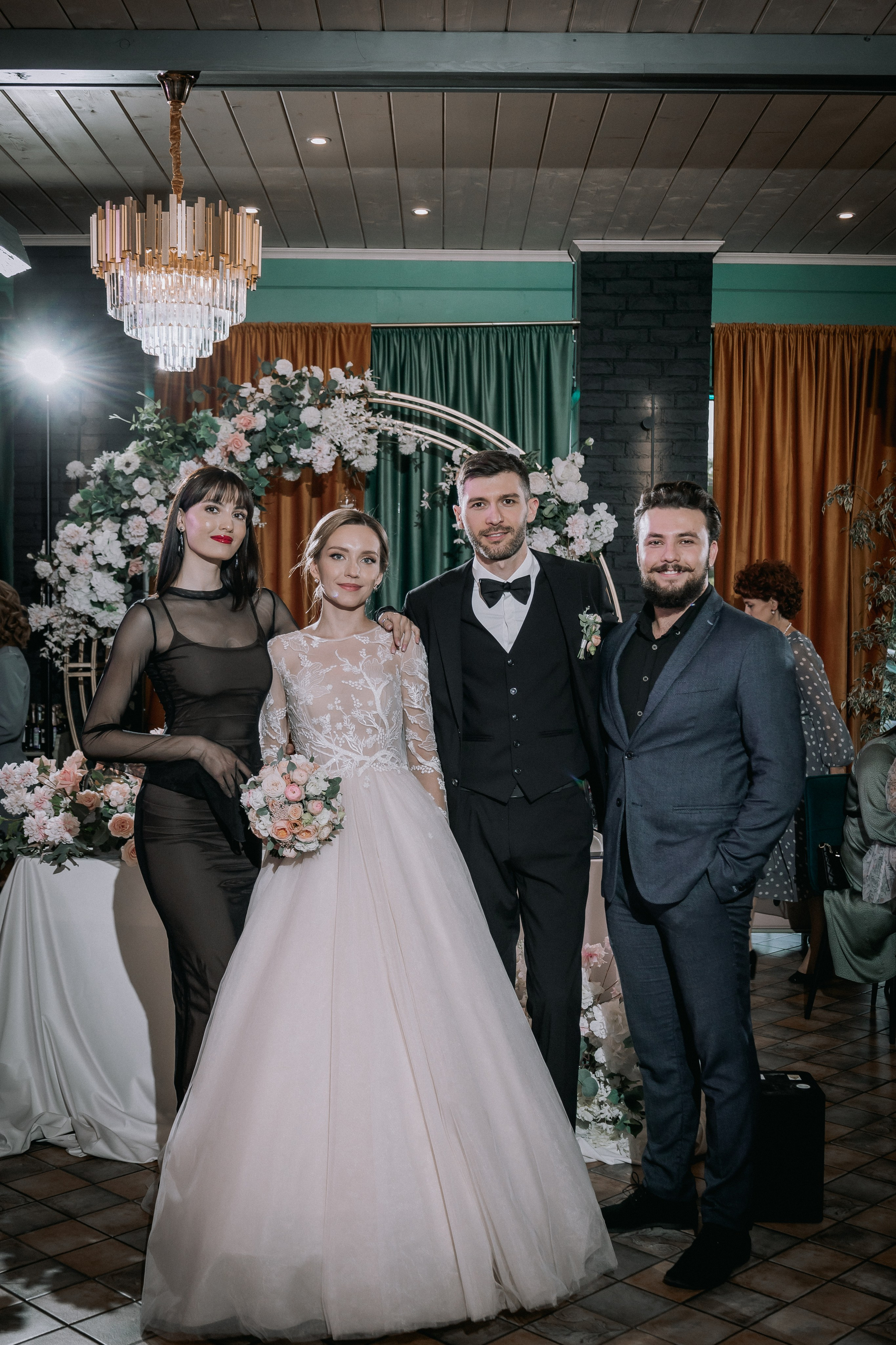 Свадебный день. Дарья и Джем. Свадебная фотография. Арина Рубах