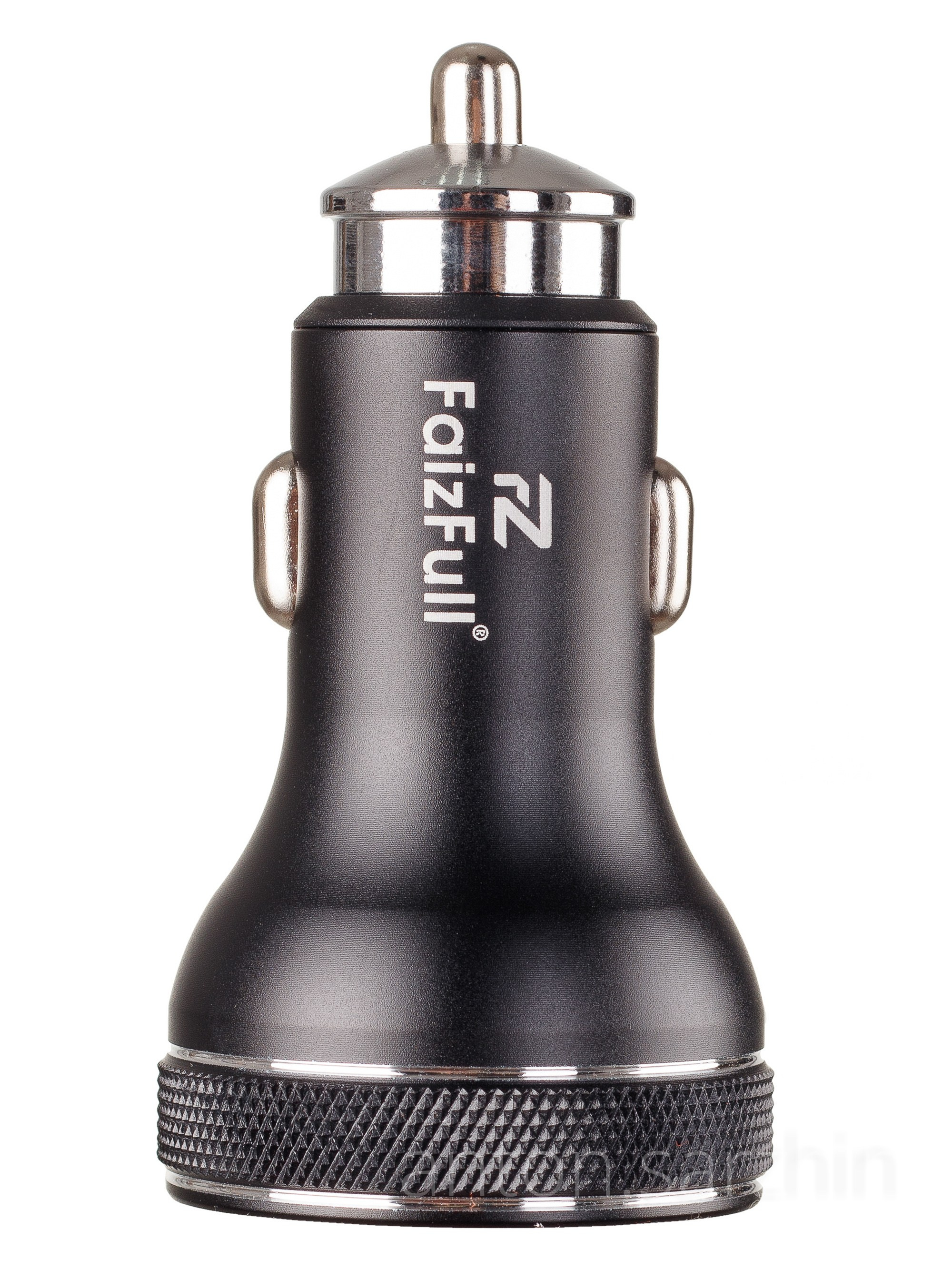 Предметная съемка зарядки автомобильной