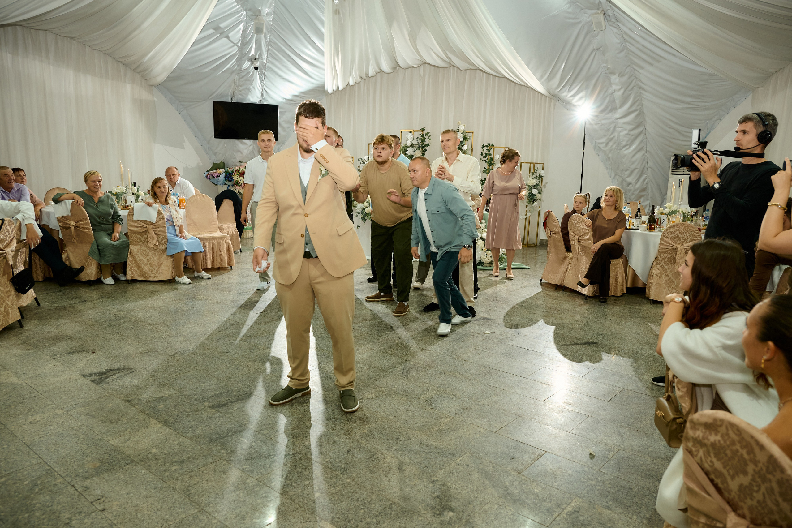 Банкет. Свадебный фотограф и видеооператор Андрей Любовинин