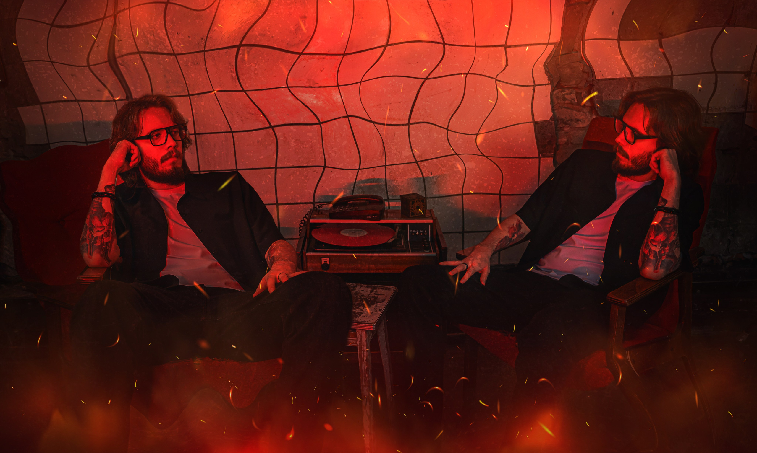 Мрак в неоновых лучах. Репортажный фотограф Анастасия Рубцова