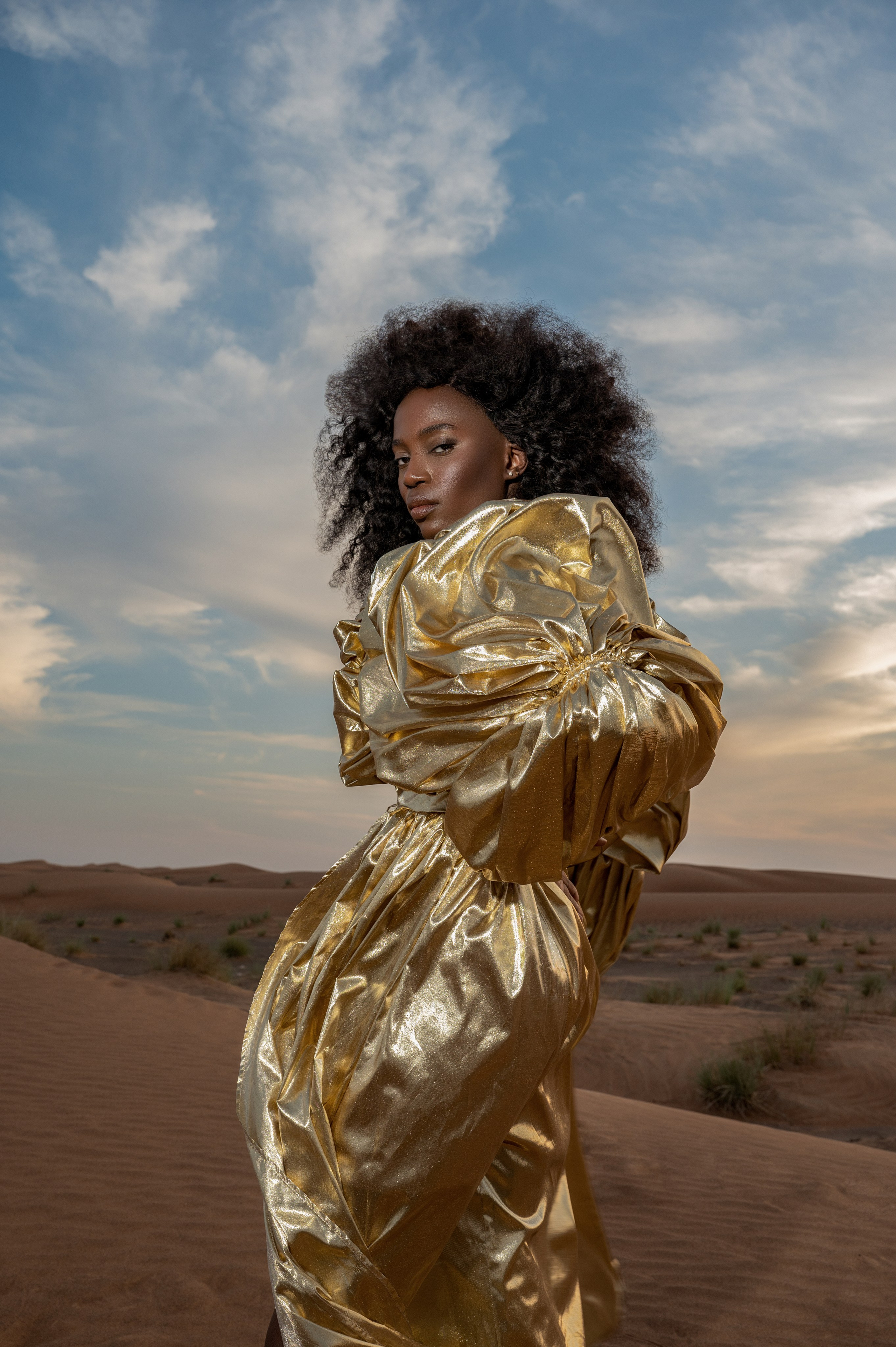 Golden. Коммерческий фотограф Москва /Дубай, эксклюзивные фэшн фотосессии