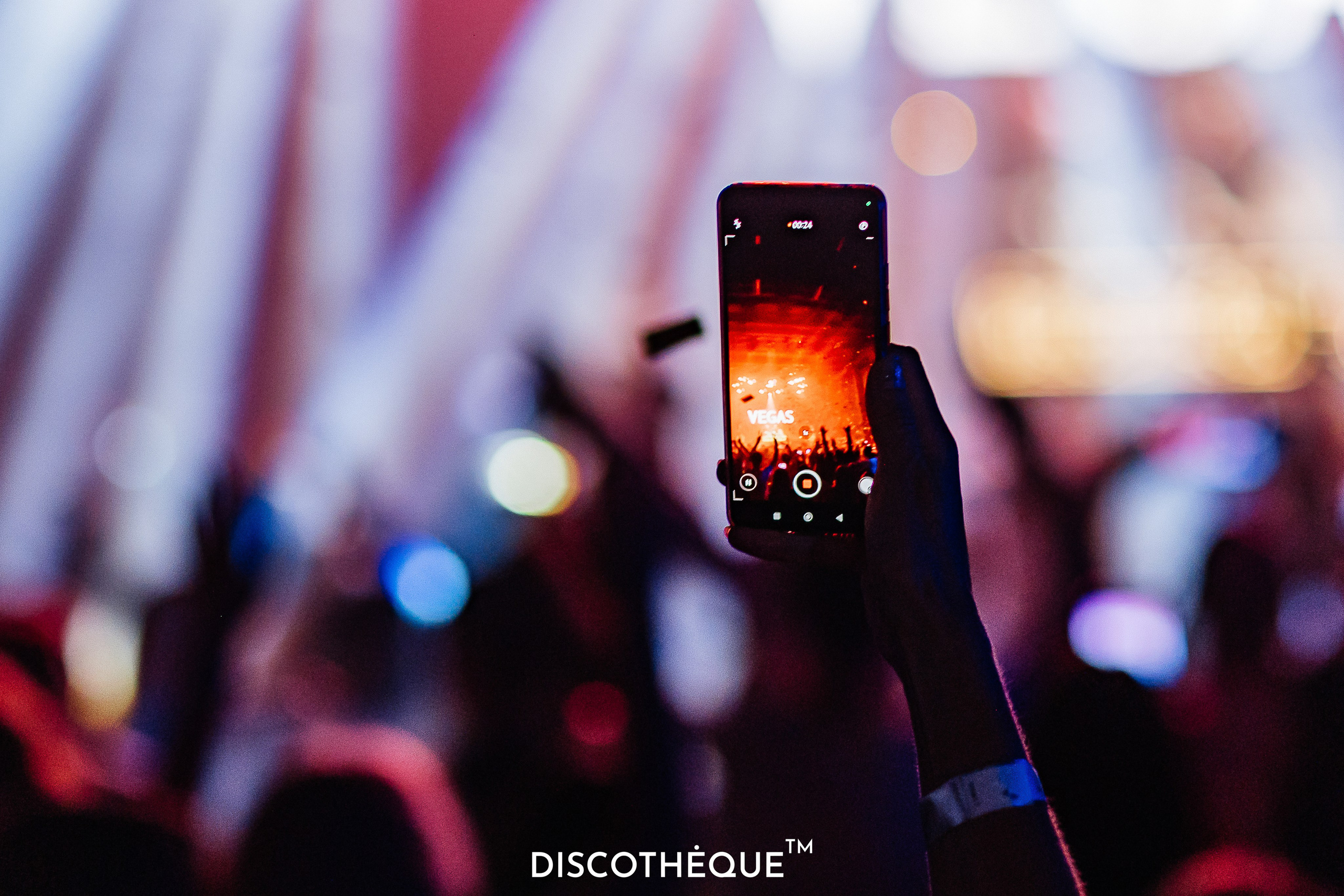 DISCOTHEQUE. Репортажный фотограф в Краснодаре Лагута Надежда