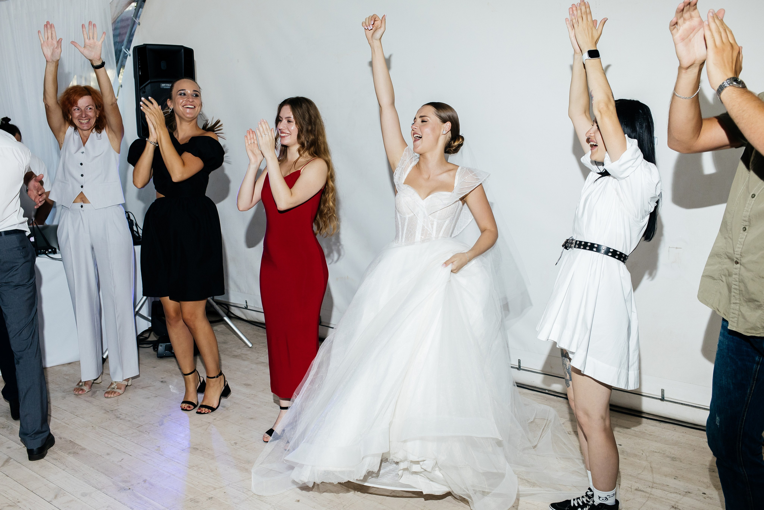 Летняя свадебная фотосессия