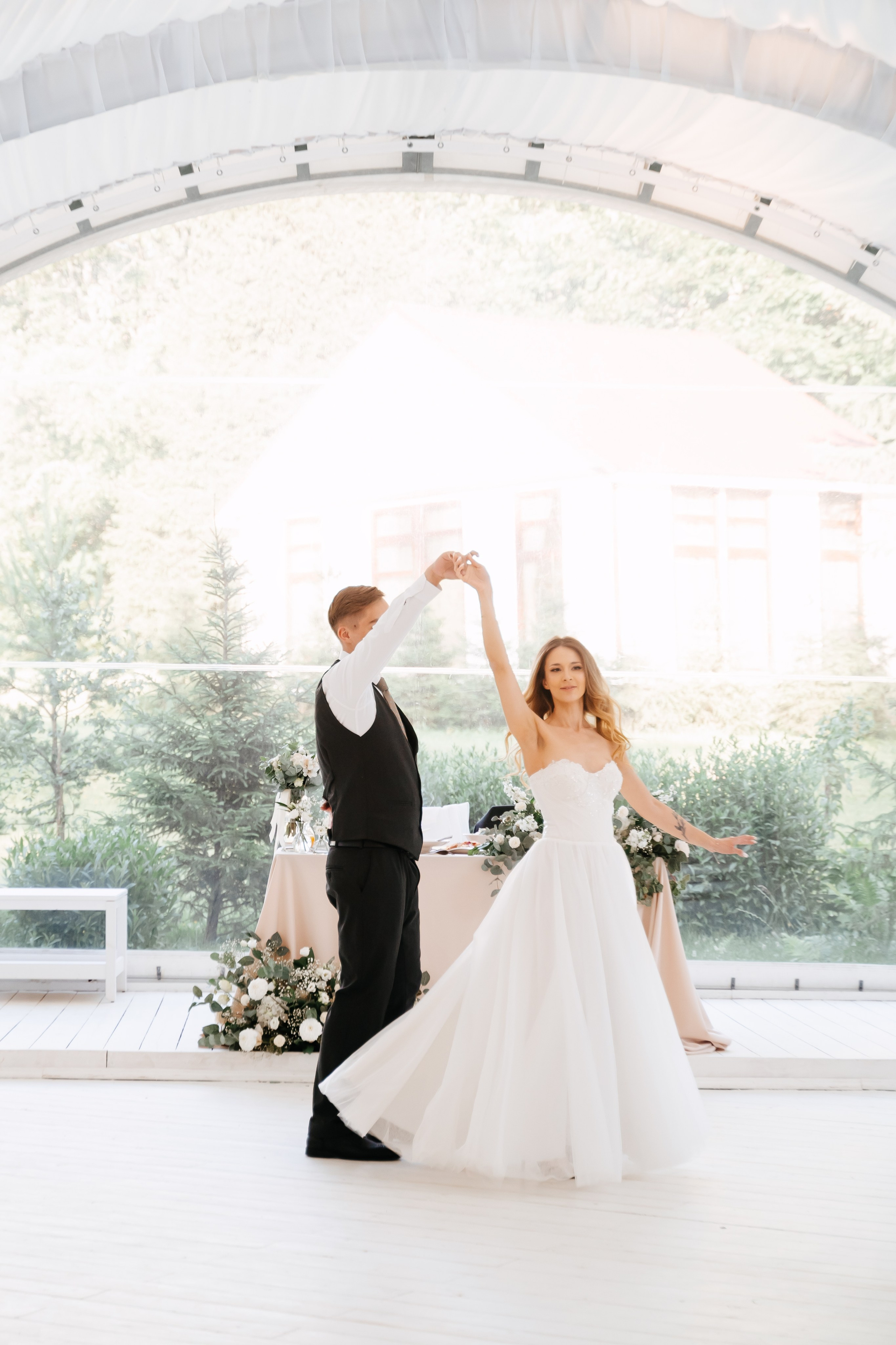 Свадьба загородом в Москве