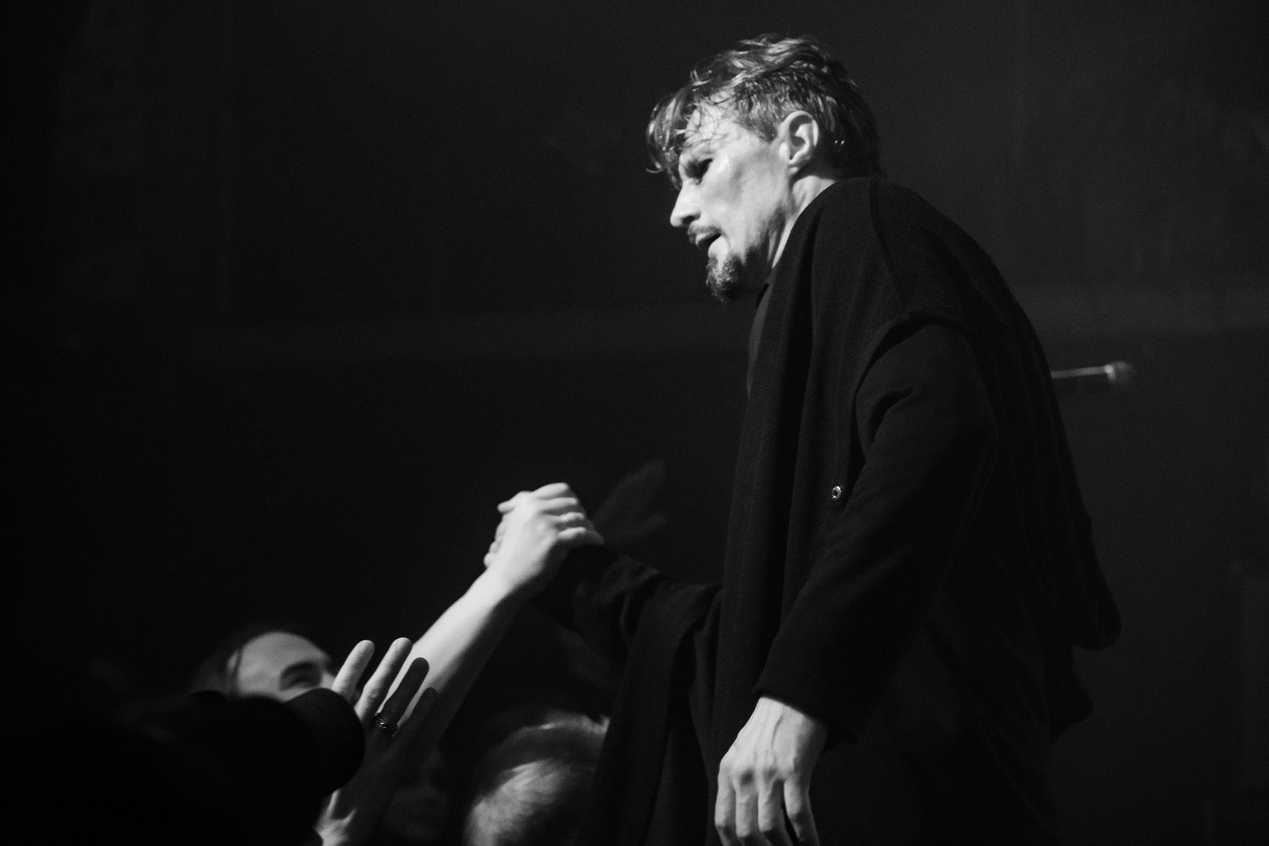 Inside the Rain|Ласточка. Концертный и репортажный фотограф в Санкт-Петербурге Слава Пахомов