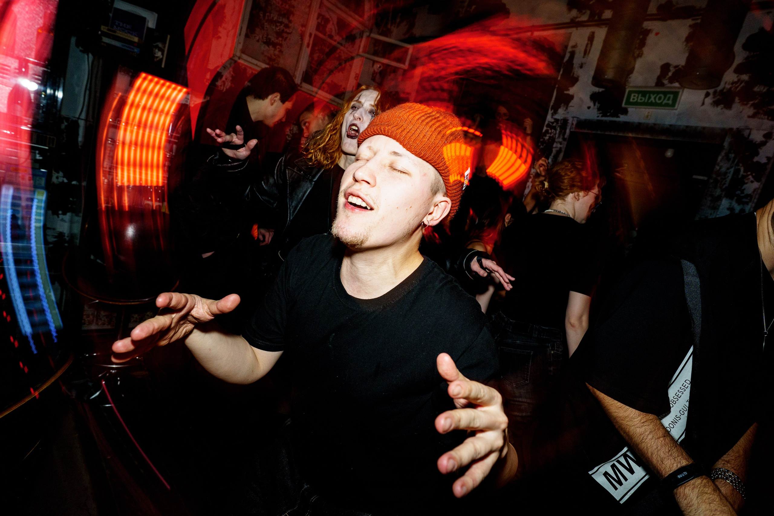 Halloween party. Бар разбитых сердец. Концертный и репортажный фотограф в Санкт-Петербурге Слава Пахомов