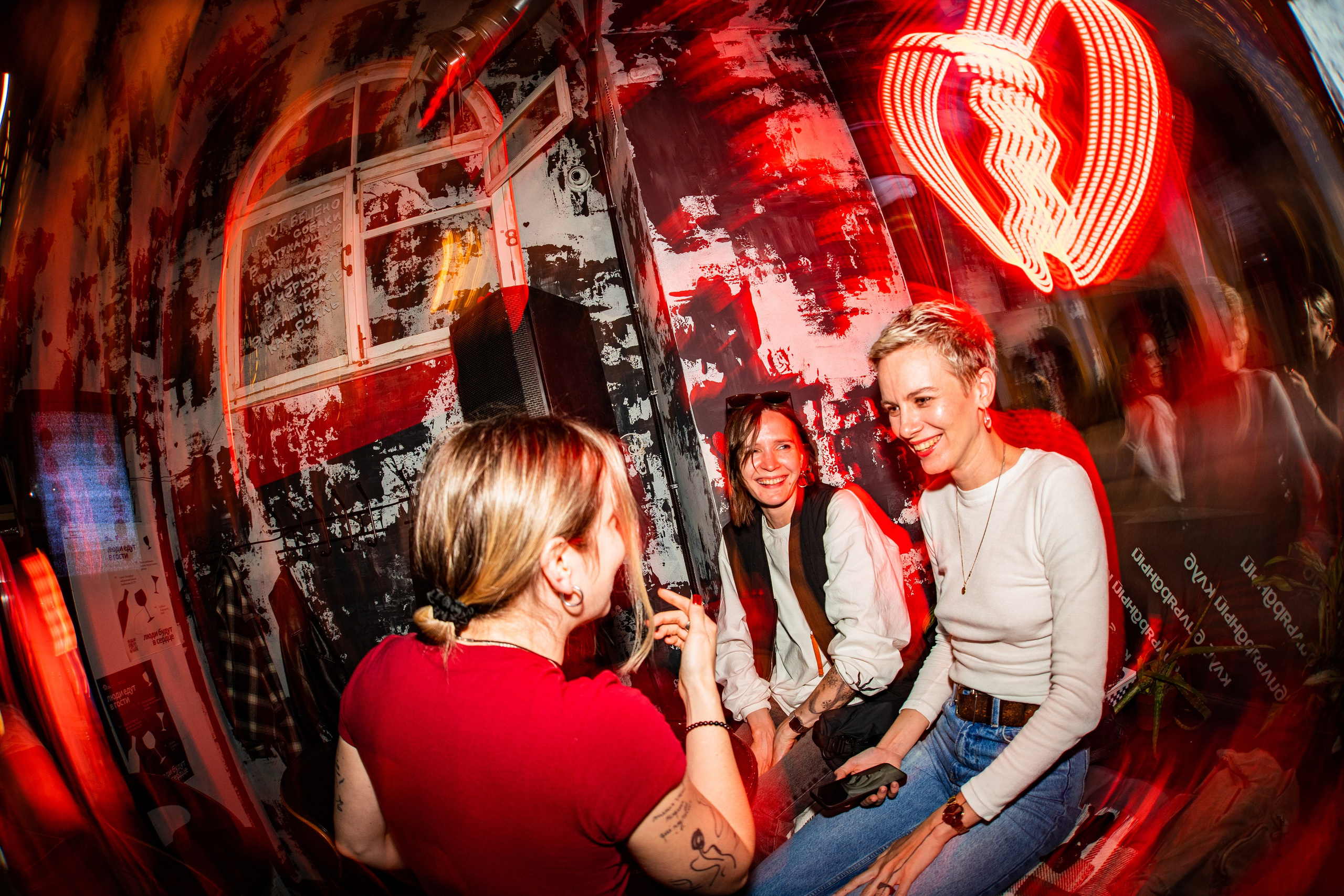 Панк-вечеринка в Баре разбитых сердец. Концертный и репортажный фотограф в Санкт-Петербурге Слава Пахомов