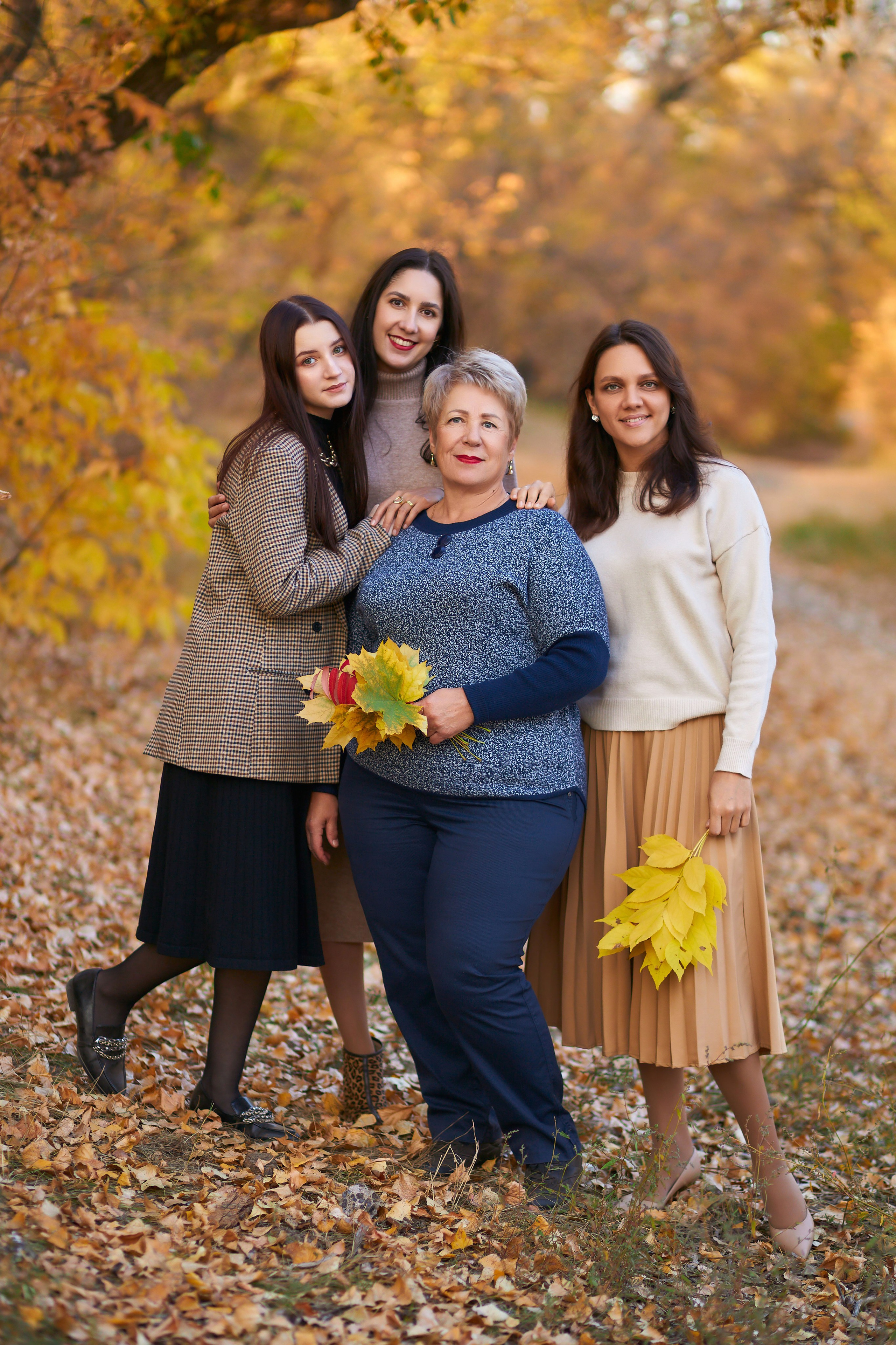 Семейные фотосессии в Оренбурге. Свадебный фотограф в Оренбурге Елена Рязапова