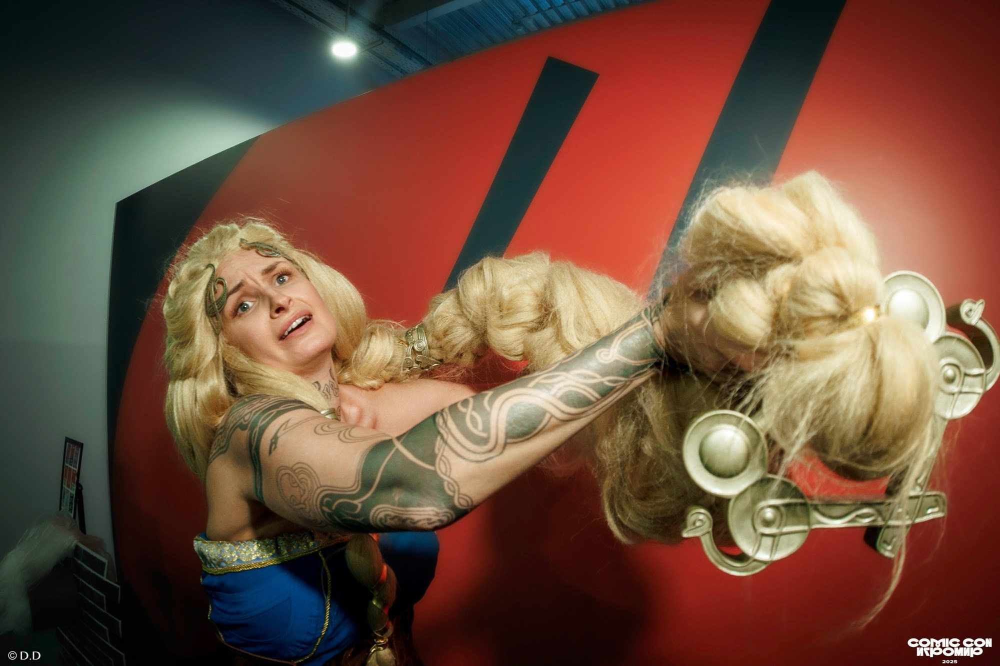 Comic Con Игромир 2025. Различные мероприятия и просто фотографии людей