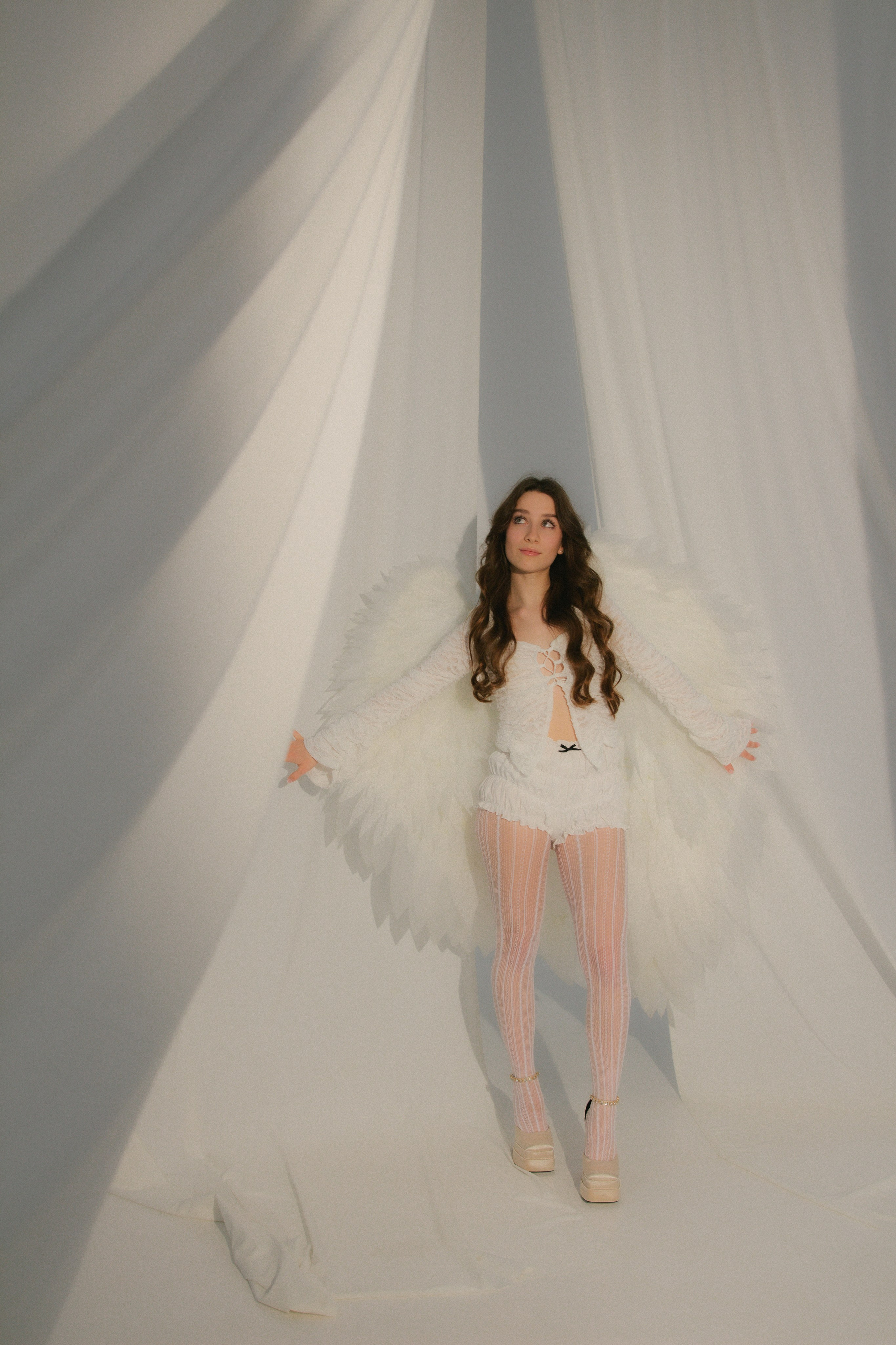 Маша ангел. Фотограф Настя Булочка Екатеринубрг