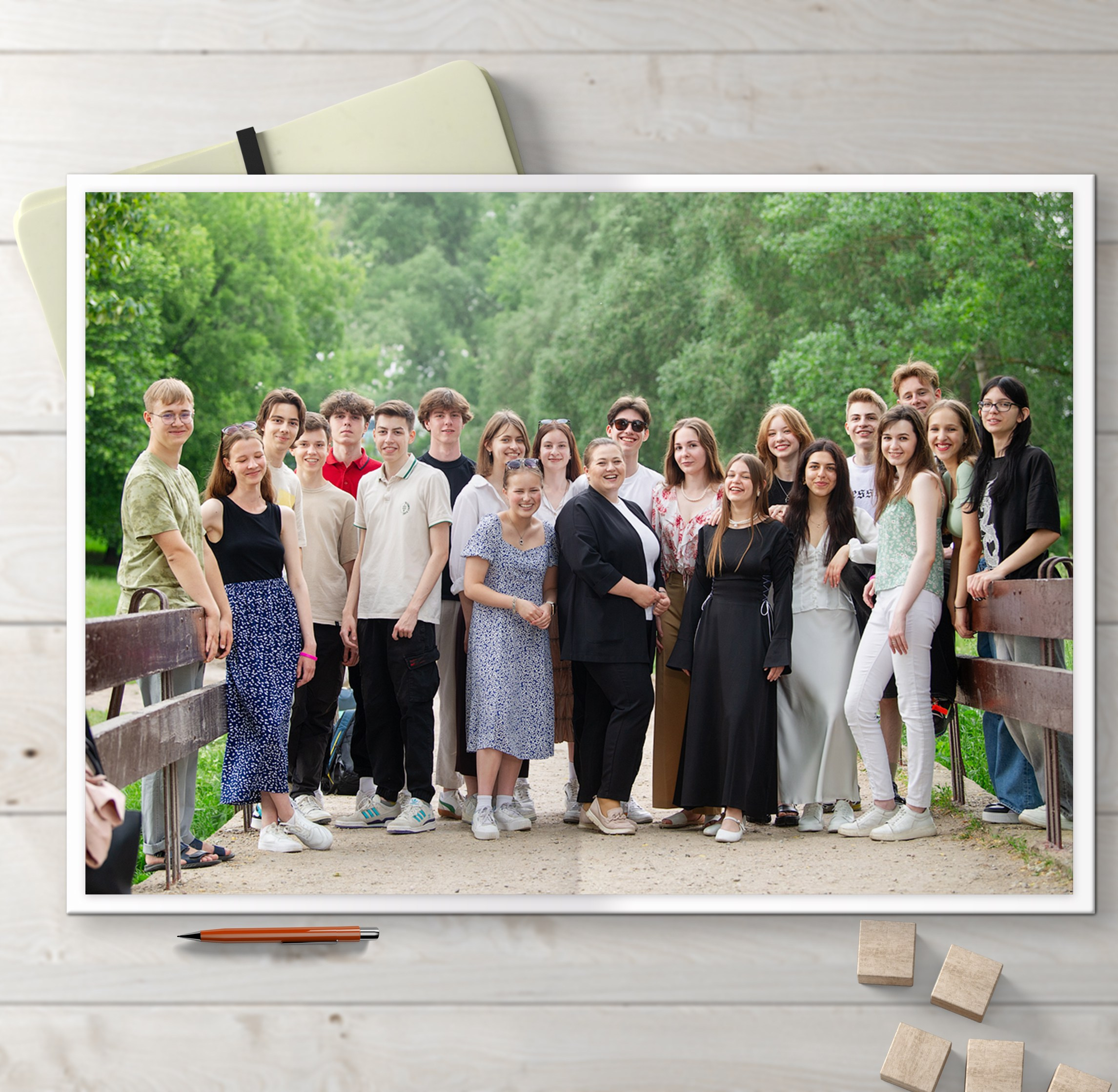 Альбомы для старшей школы. Школьный фотограф в Челябинске. Выпускные фотоальбомы