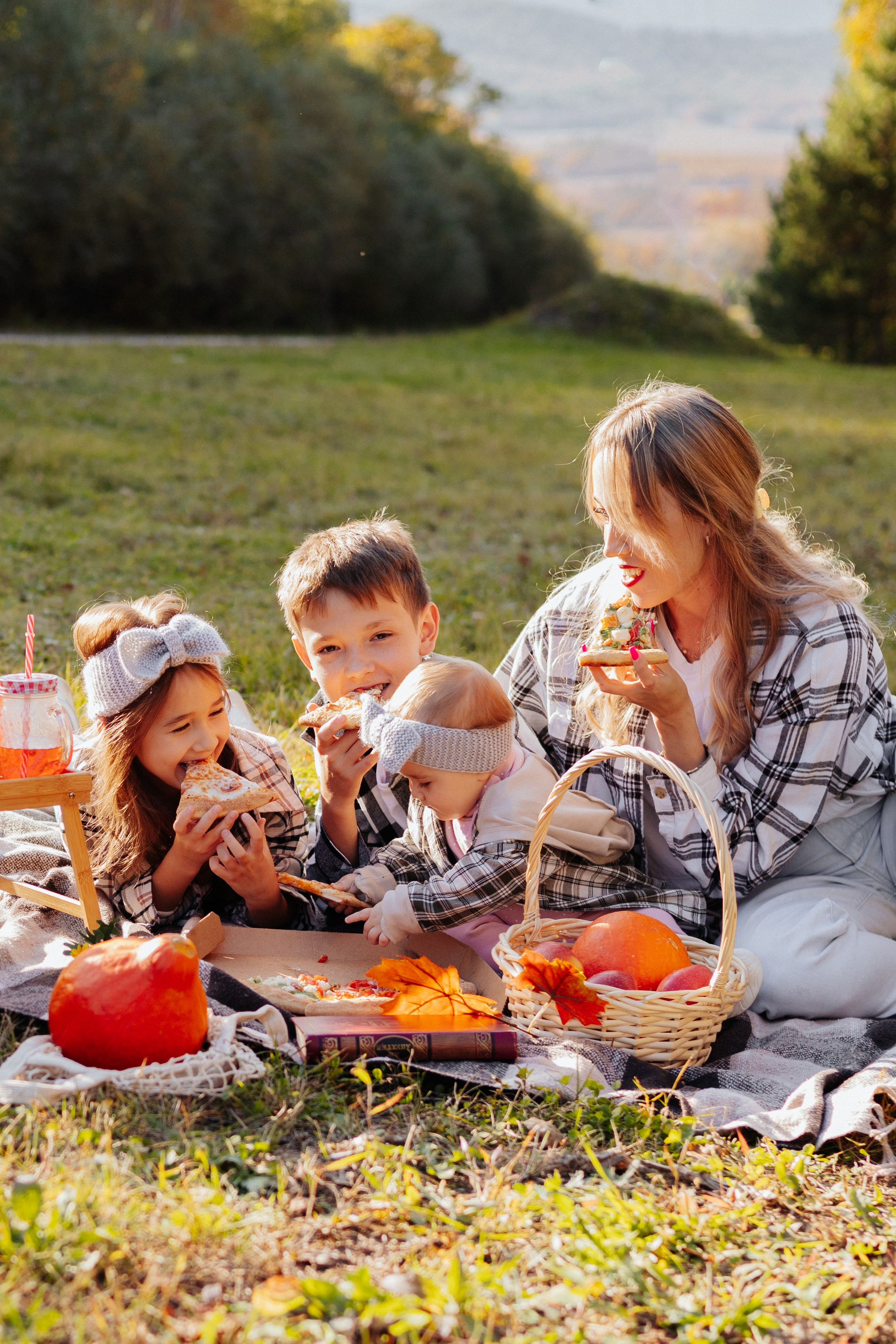 Детский семейный фотограф. Детский и семейный фотограф  Биробиджан Оля Светагор