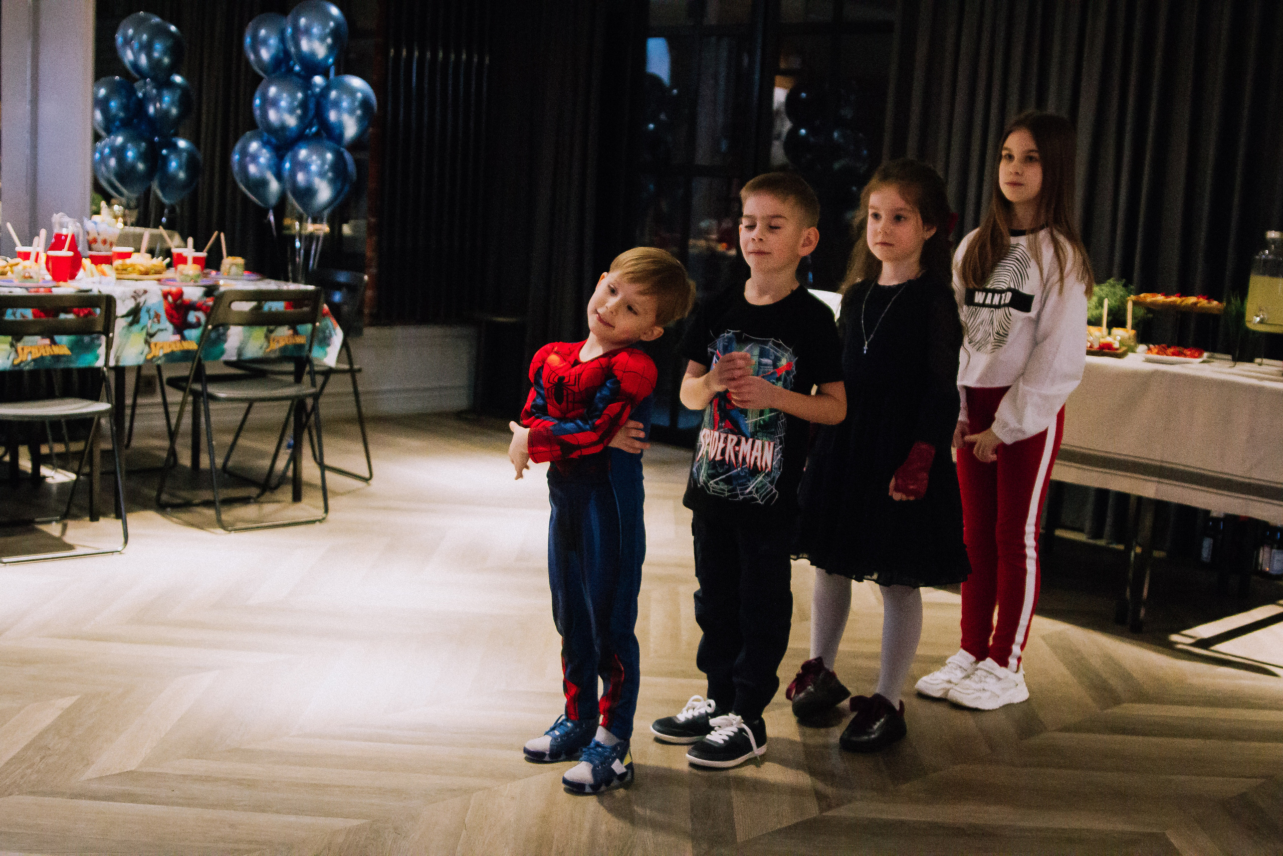 Spider 4. Фотографии с любовью