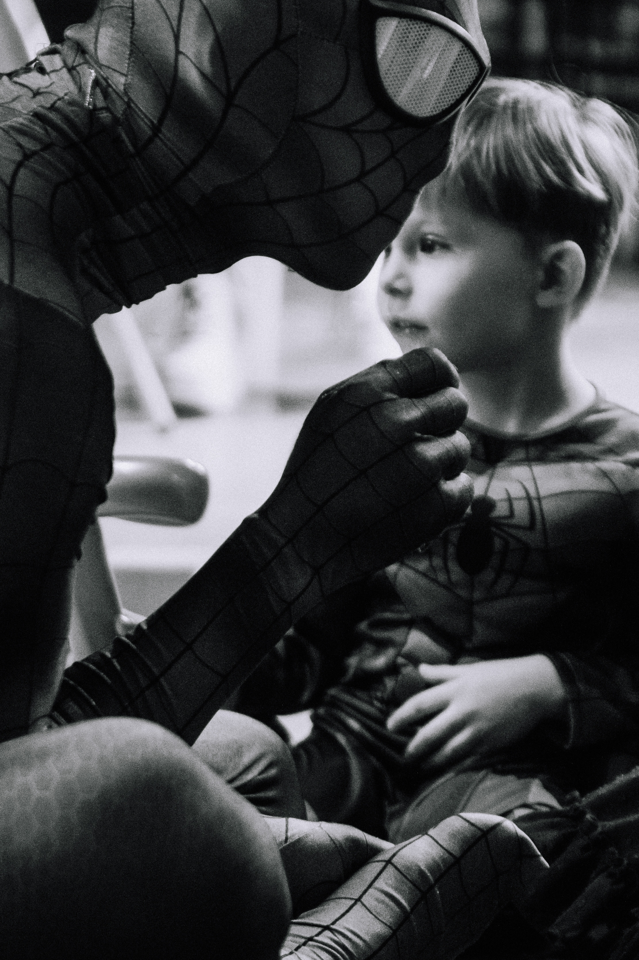 Spider 4. Фотографии с любовью