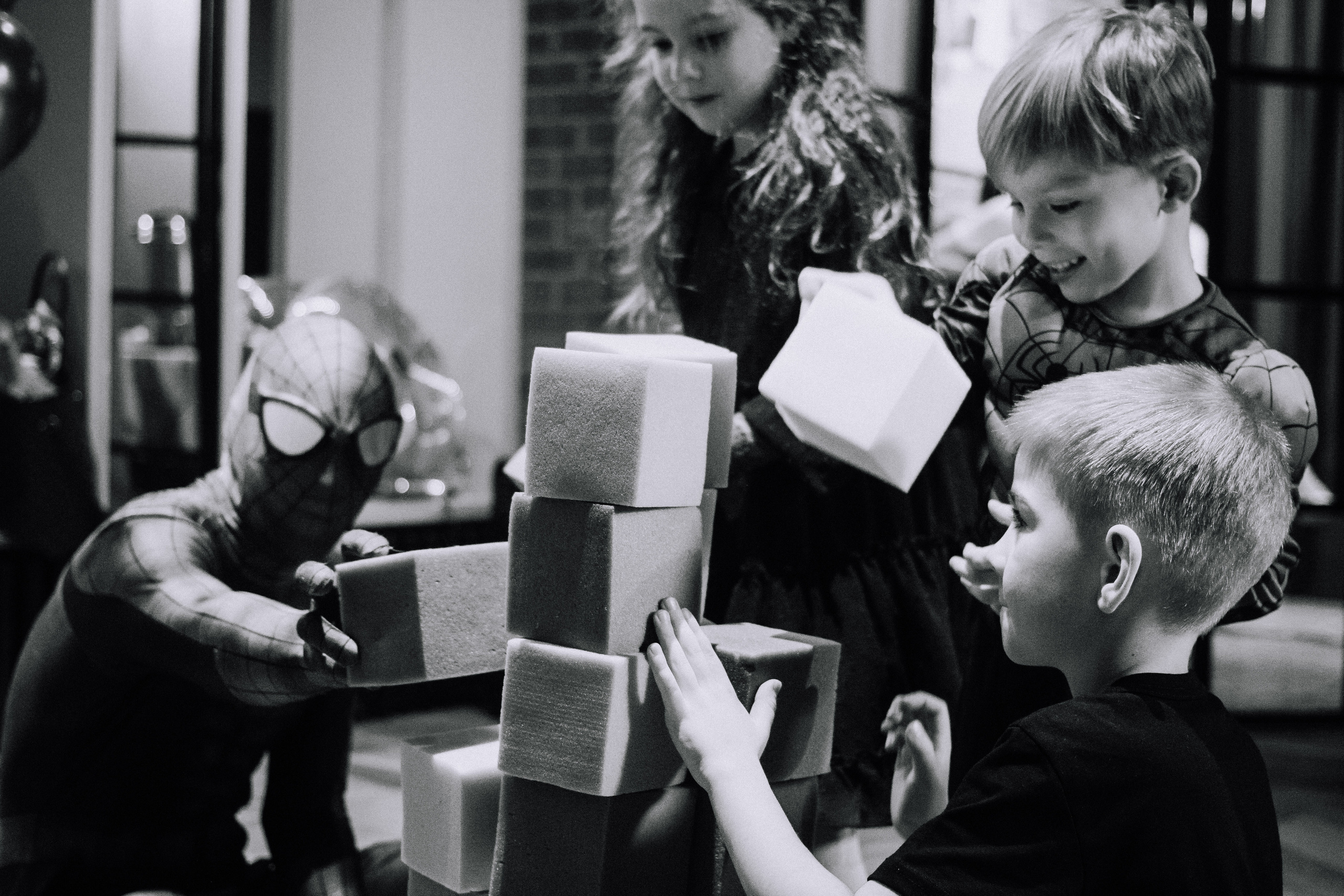 Spider 4. Фотографии с любовью