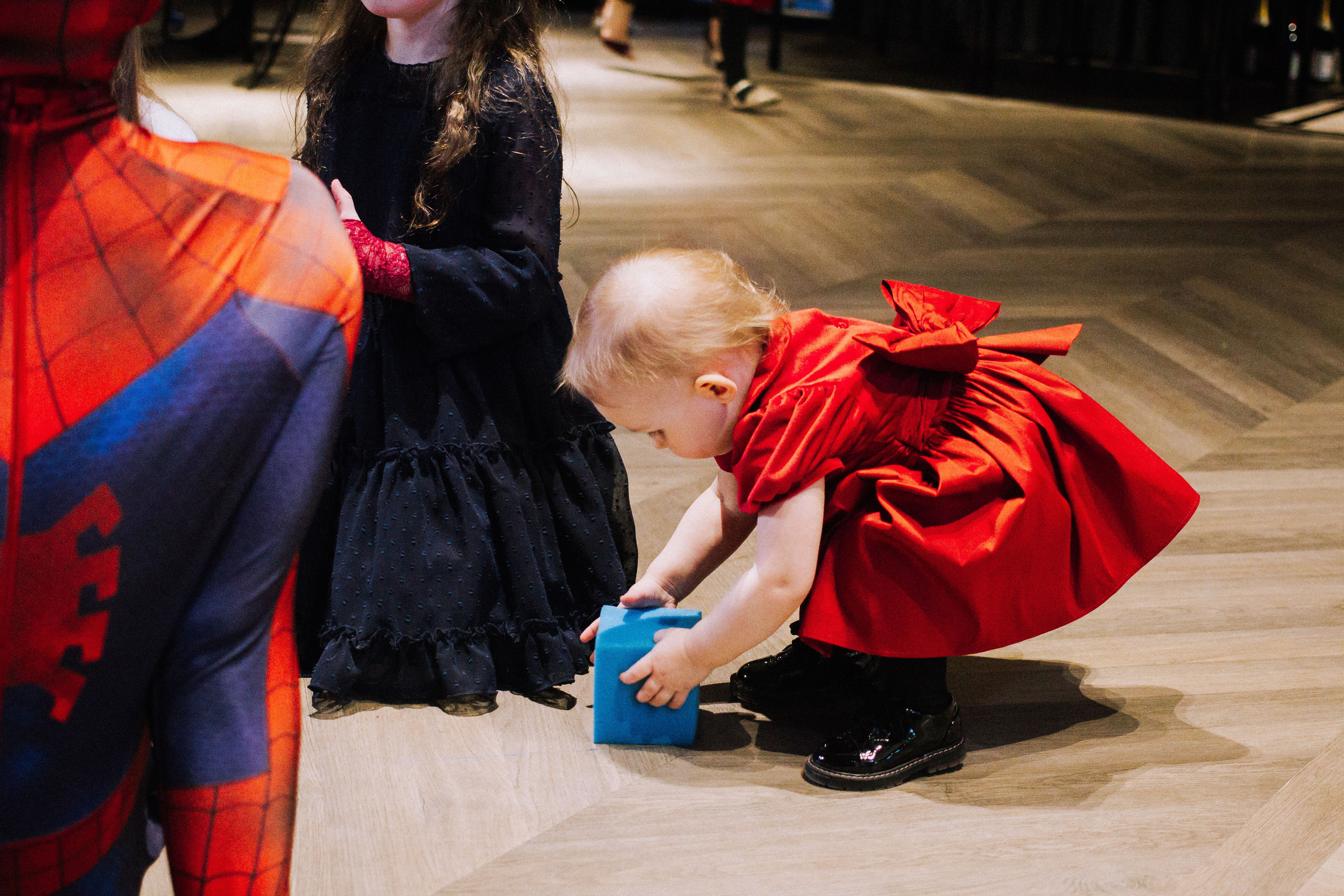 Spider 4. Фотографии с любовью