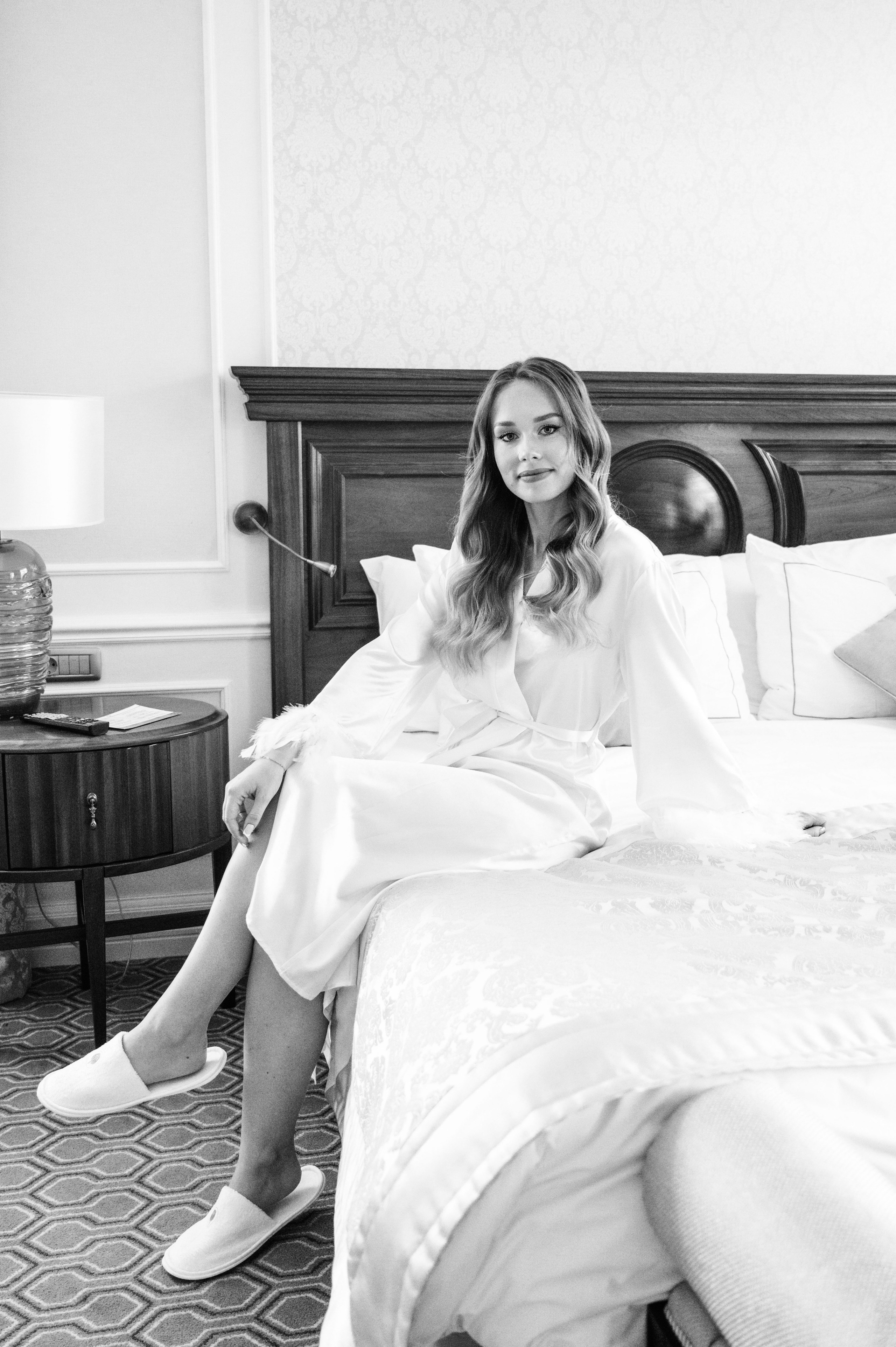 Свадьба. Профессиональный фотограф беременности в СПБ. Стильные фотосессии беременности в стиле минимализм и классическая фотография