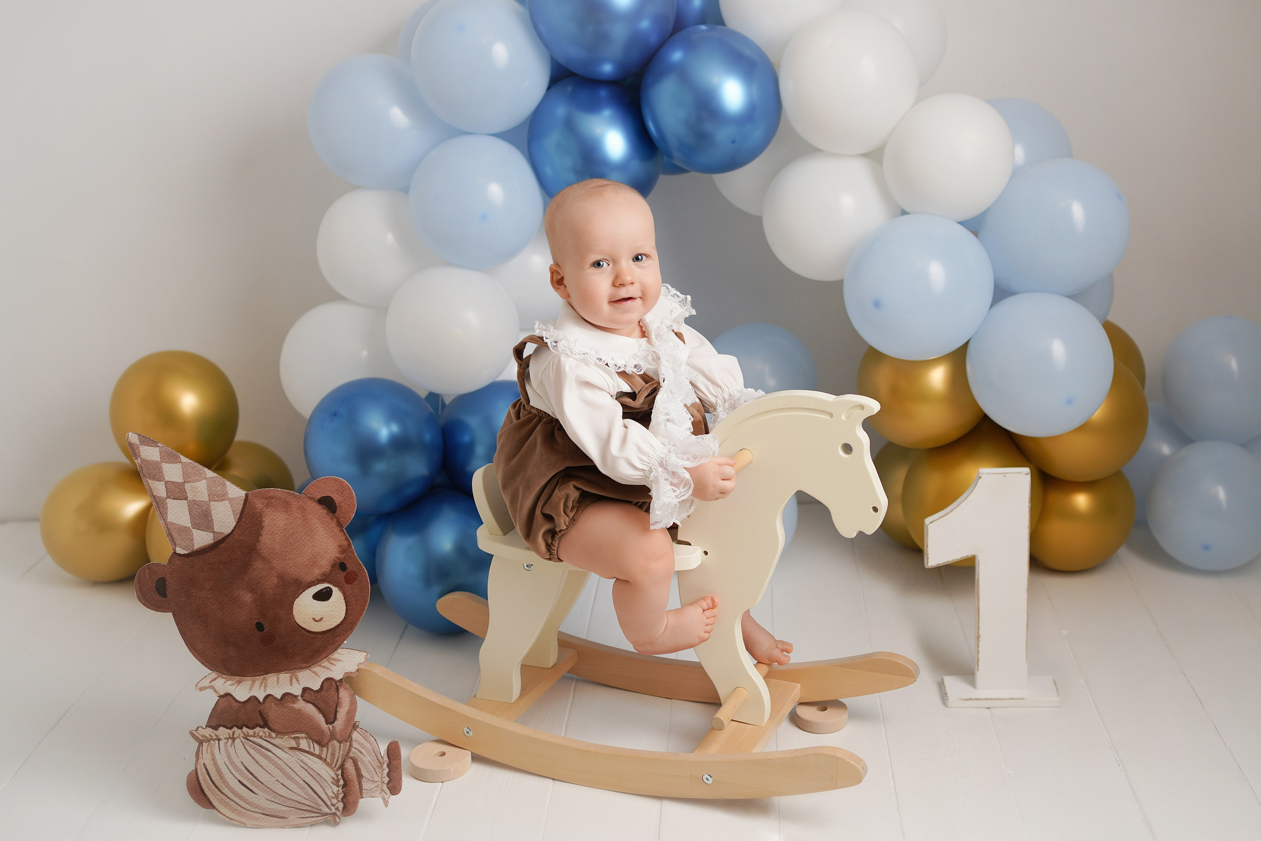 Детская фотосессия Первый годик для мальчиков. Детский фотограф и фотограф новорожденных в Калининград Оксана Иваний