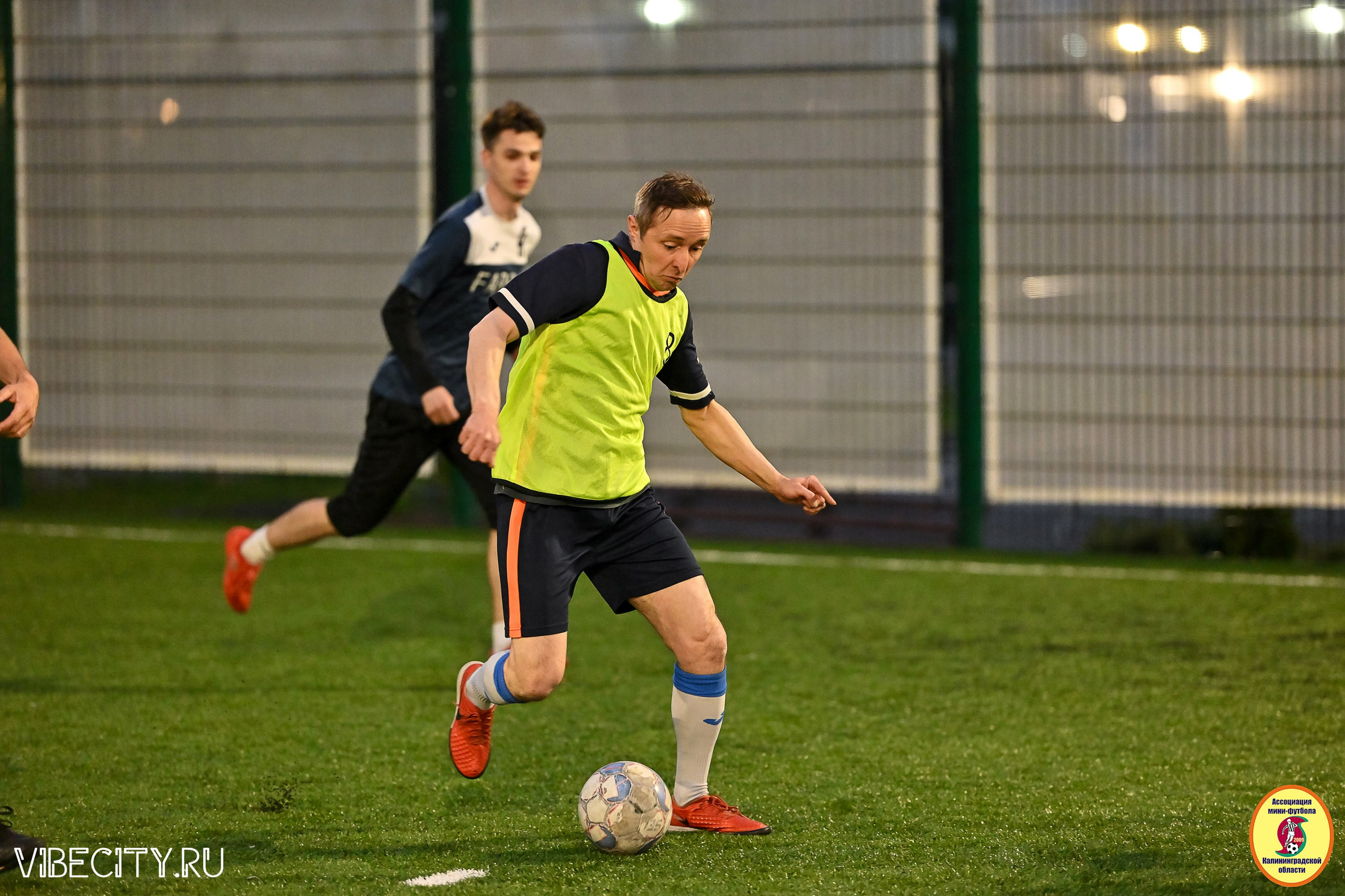 ИГРЫ МИНИ-ФУТБОЛЬНОЙ ЛИГИ. VIBECITY.RU Вайб Сити Ру Фоторепортажи Фотоотчеты Калининград