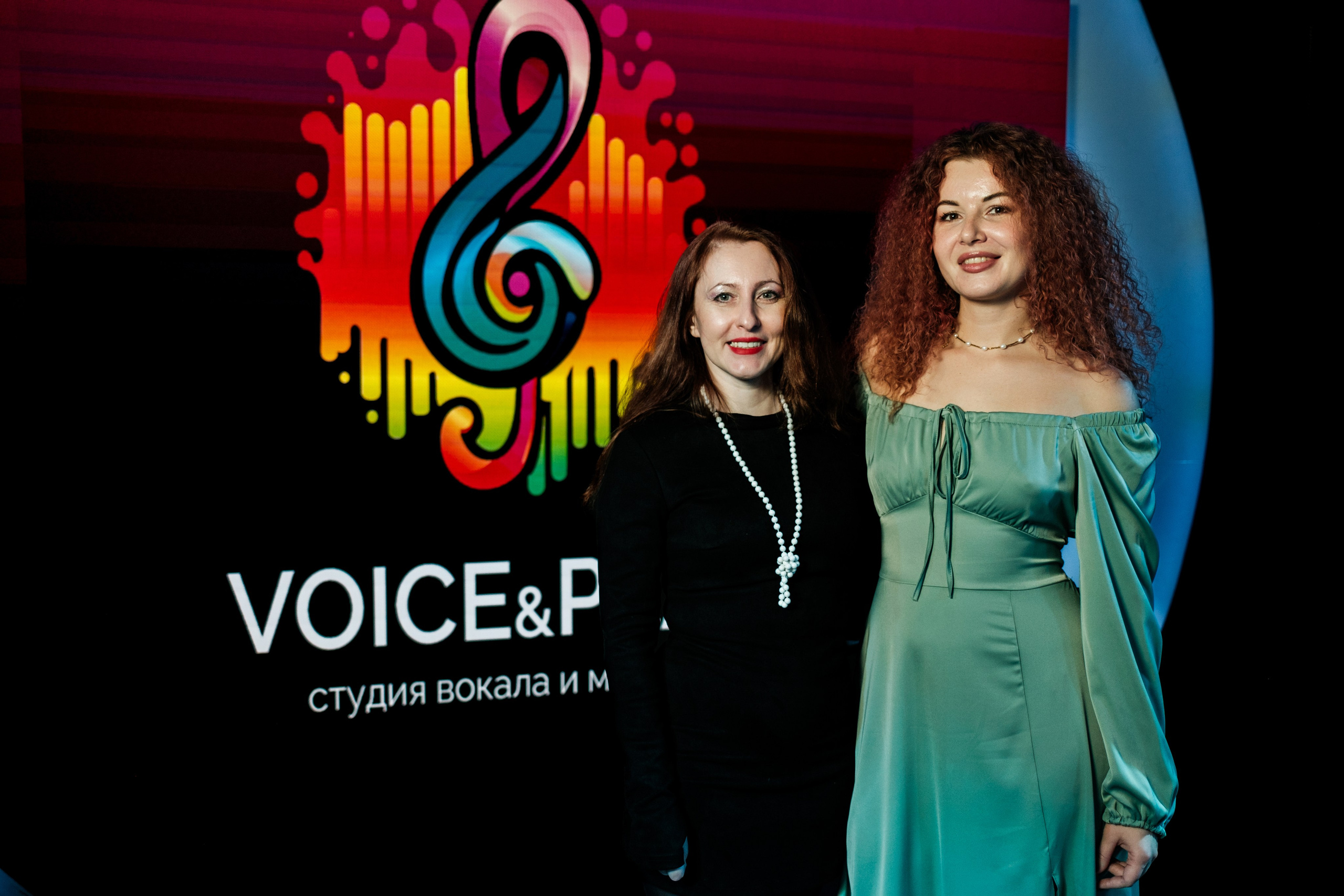 Voice&Play | караоке-бар ГОСТИ. Свадебный и репортажной фотограф Денис Ожигин в Краснодаре и Краснодарском крае