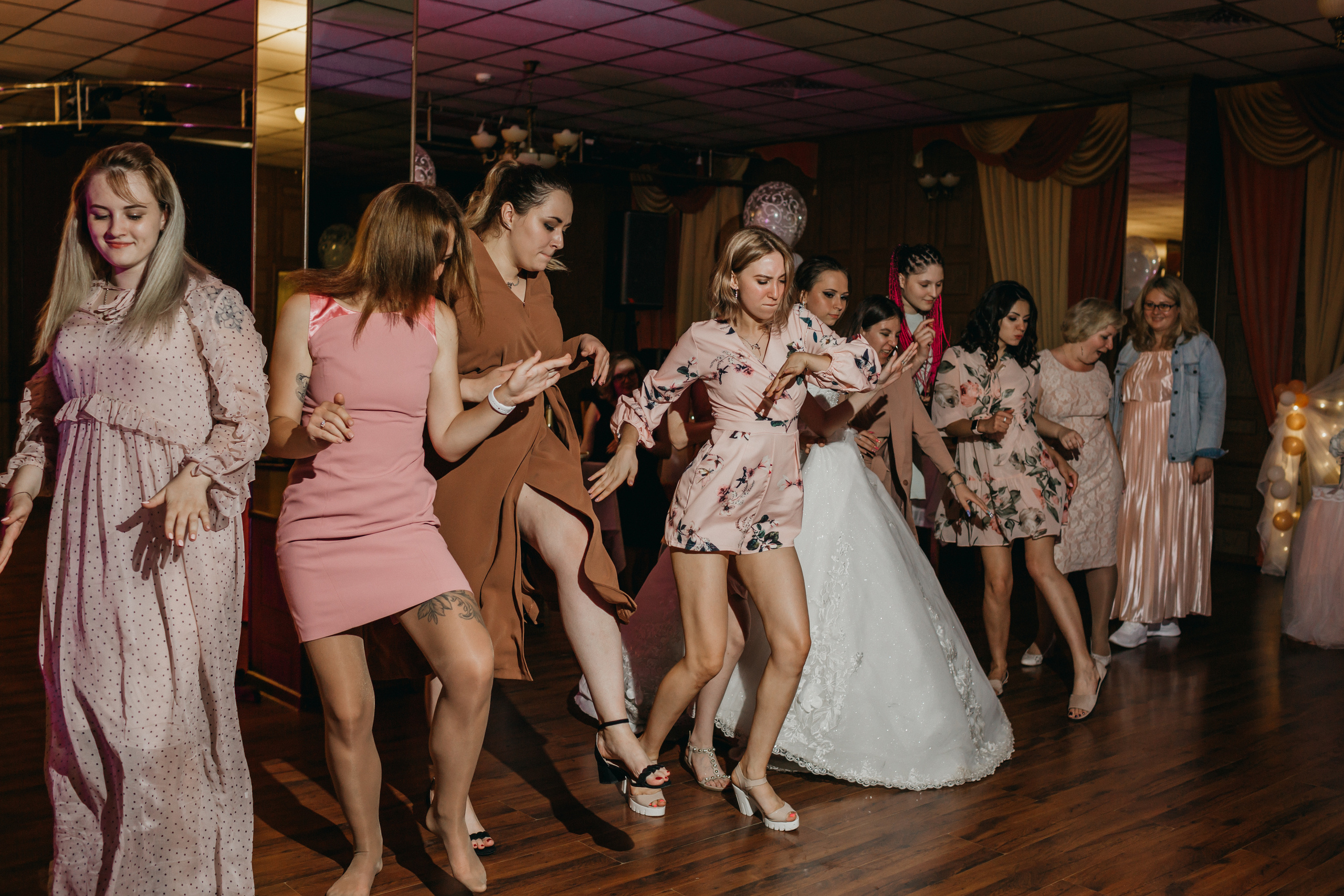 Галя и Паша. Ведущий на свадьбу в Москве Зубков Алексей