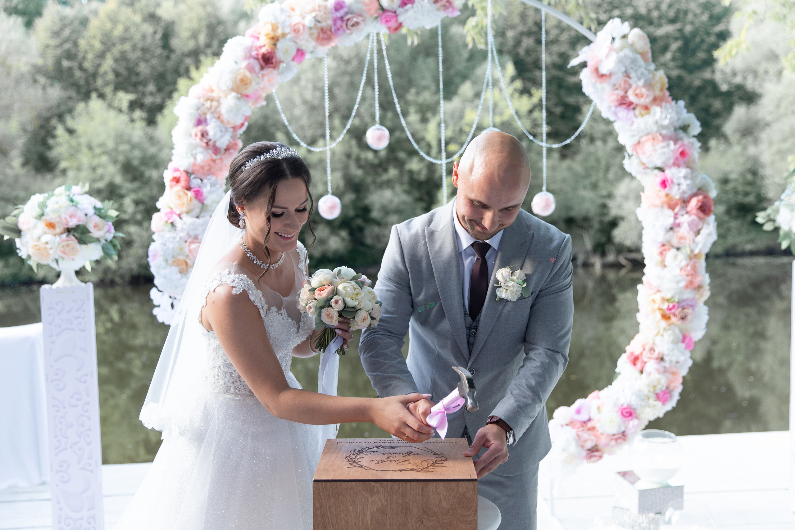 Арина и Паша. Ведущий на свадьбу в Москве Зубков Алексей