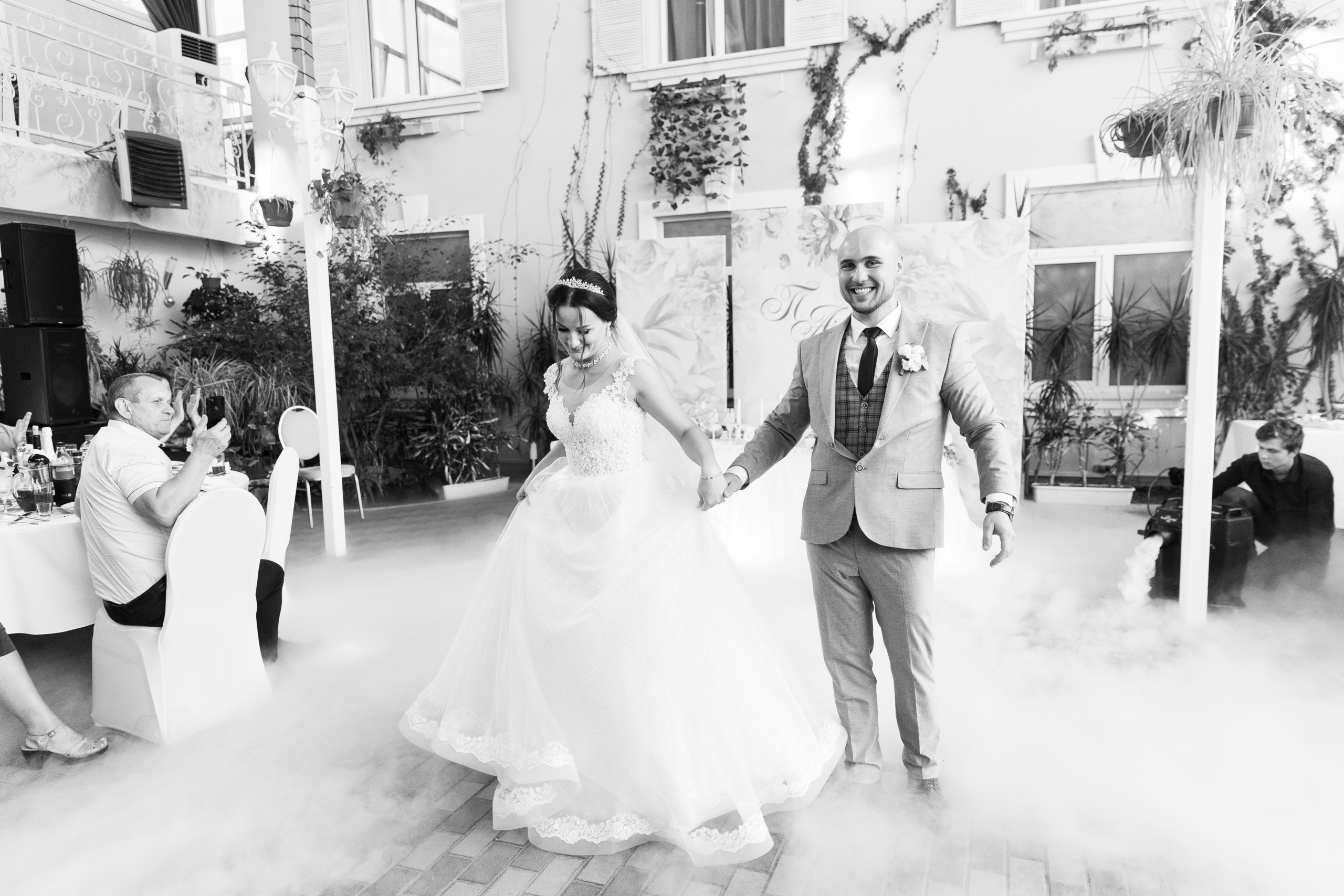 Арина и Паша. Ведущий на свадьбу в Москве Зубков Алексей