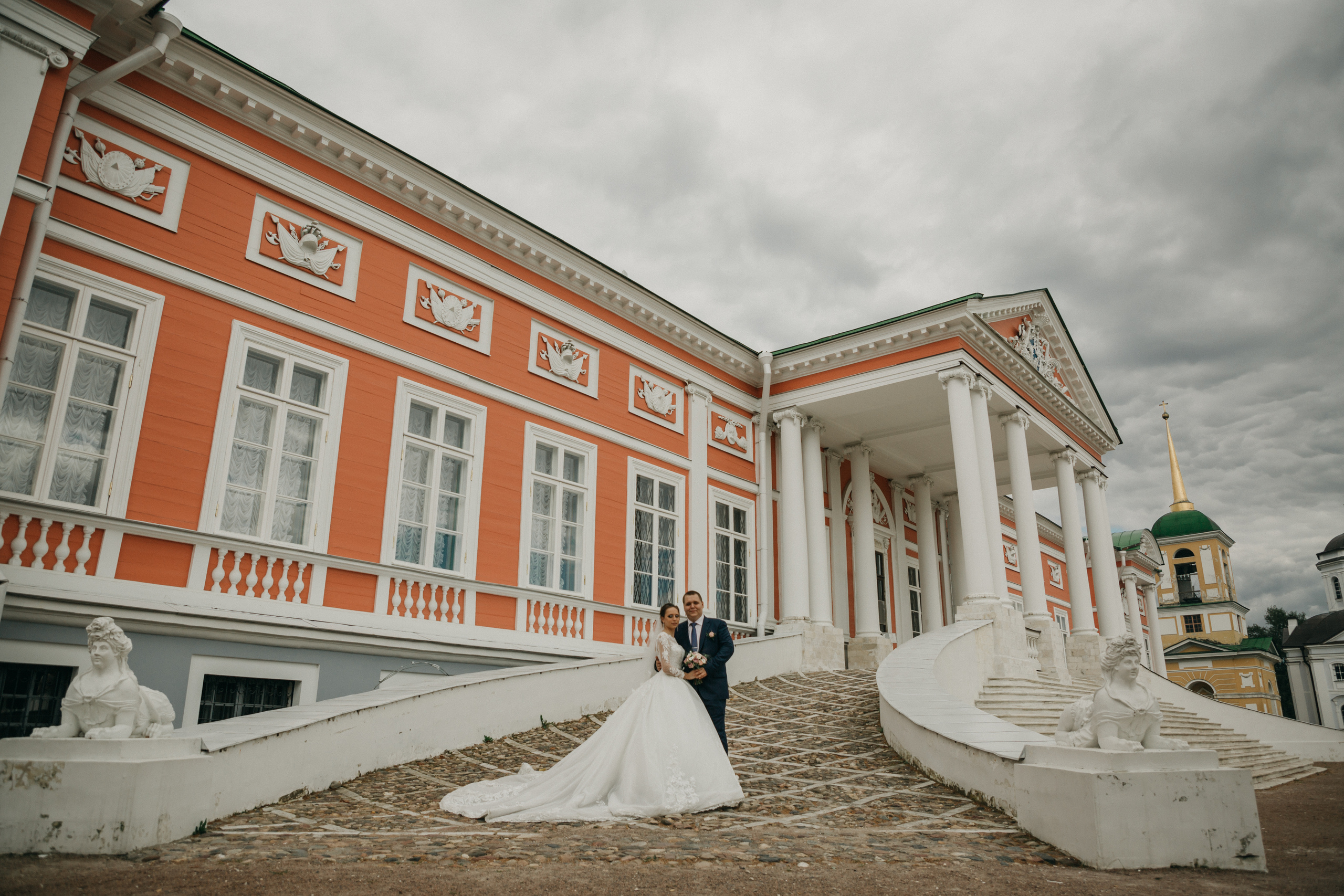 Галя и Паша. Ведущий на свадьбу в Москве Зубков Алексей