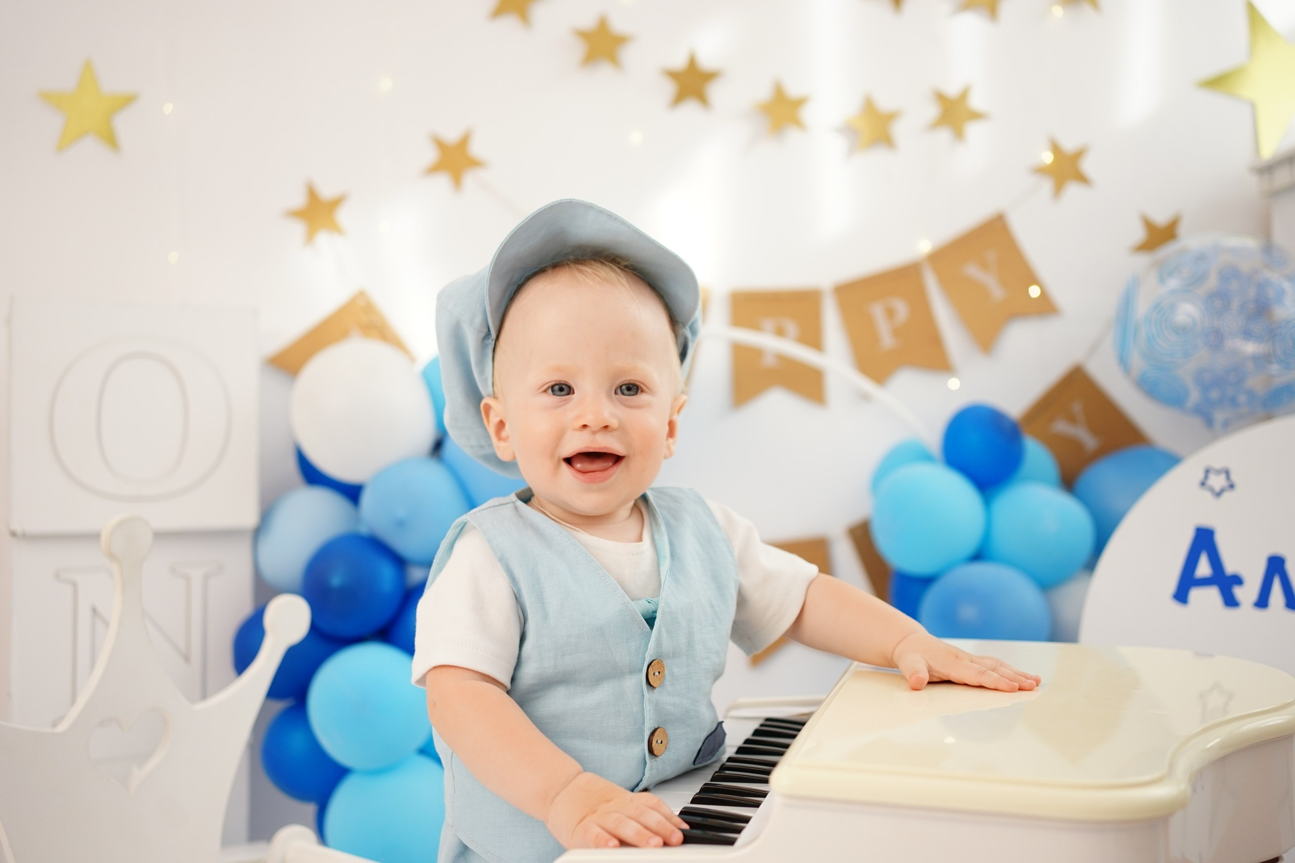 Фотосессия на Годик для Мальчиков. Детская Фотостудия ГОДОВАСИКИ в Санкт-Петербурге фотосесия на годик