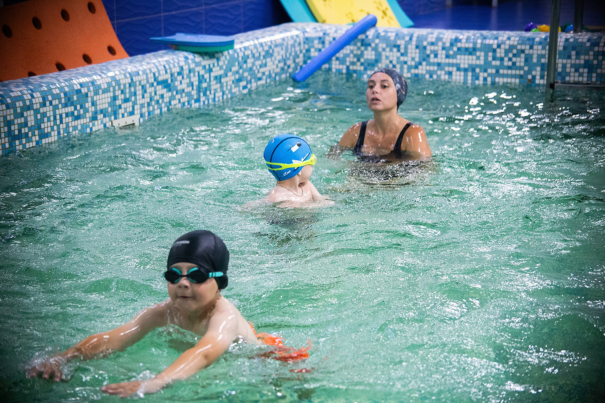 Плаванье. Детский бассейн. Детский и семейный фотограф, фотограф мероприятий Нижний Новгород