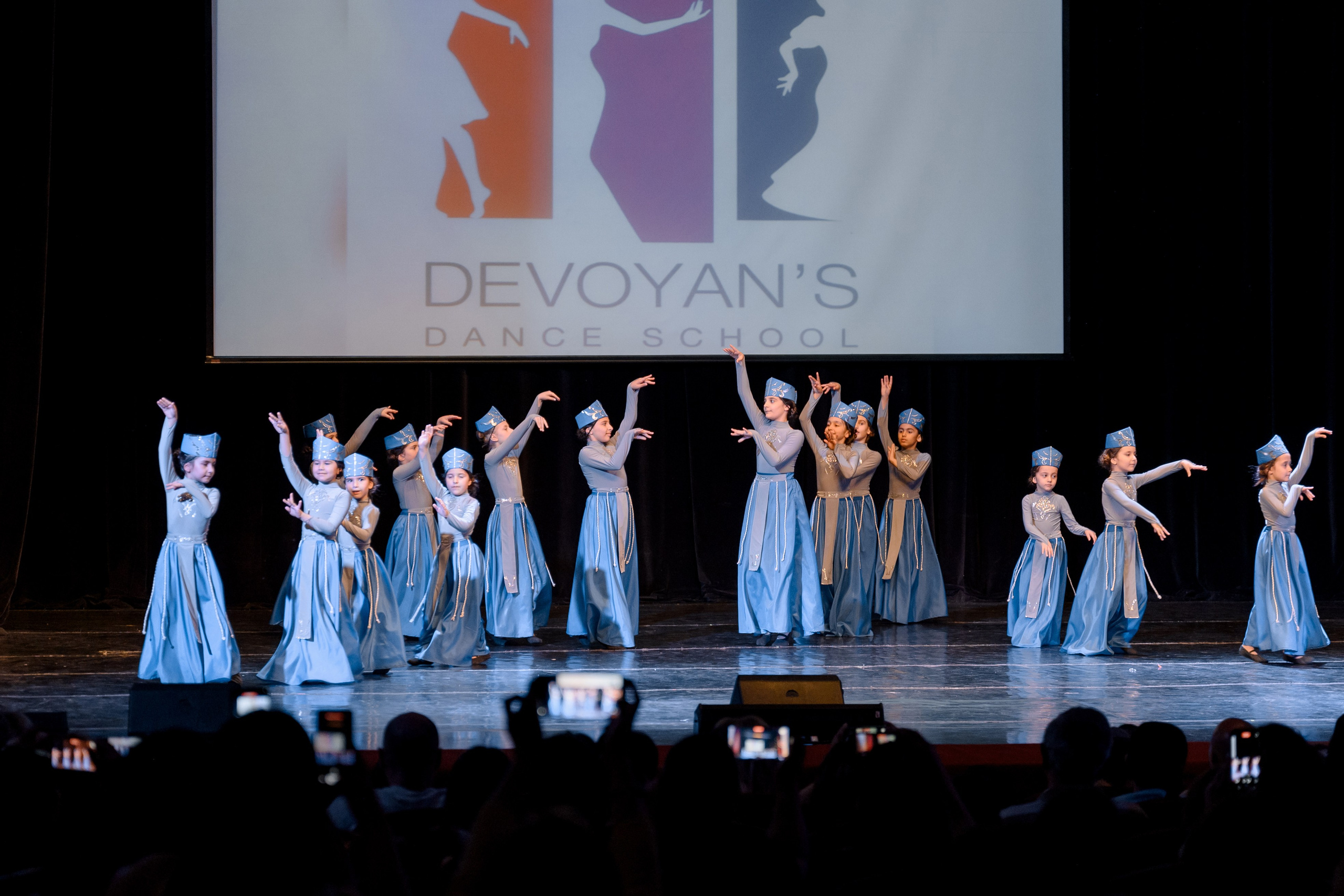 Театр. Главная