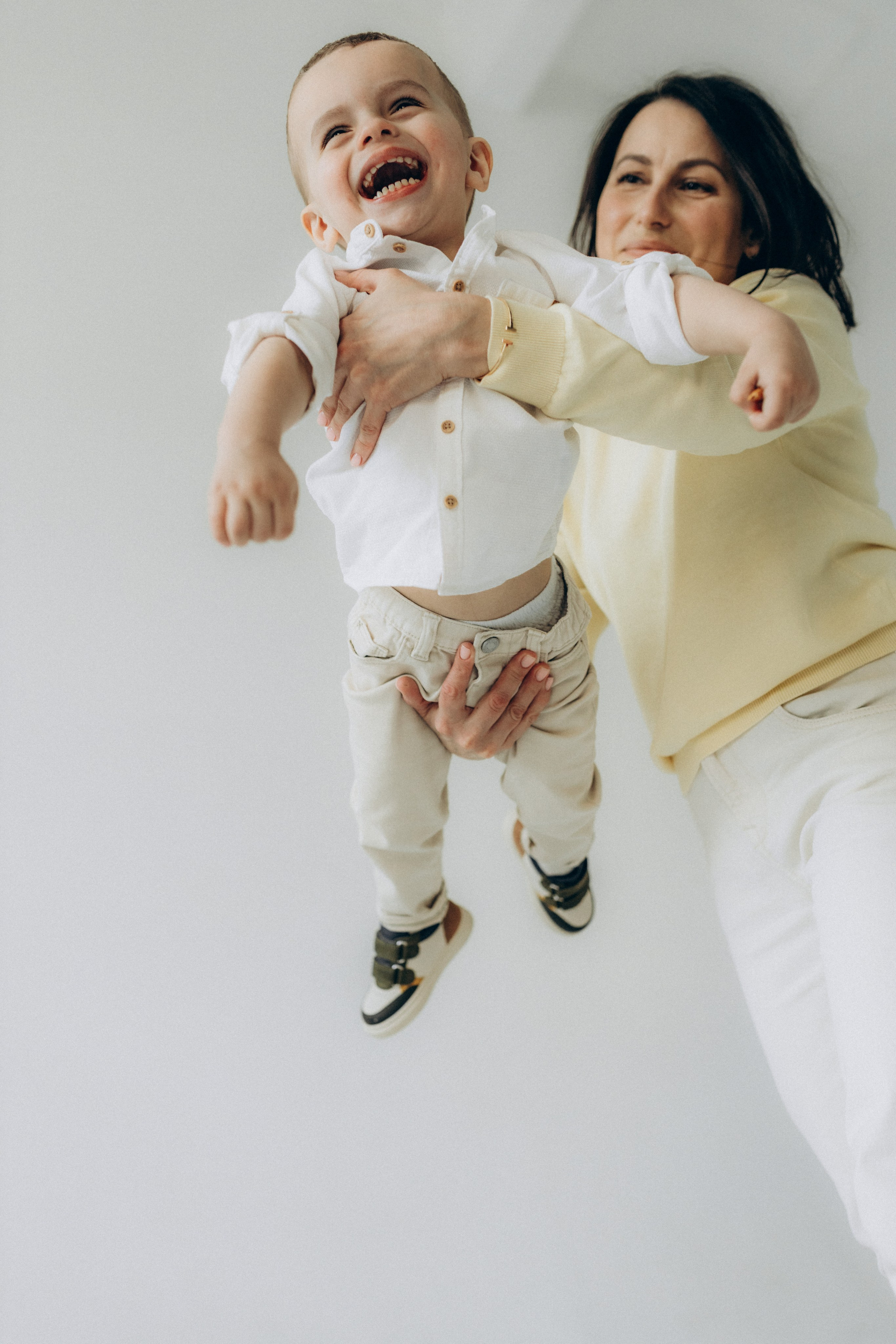 Семейная съёмка на циклораме. Фотограф НОГИНСК, Москва, Анастасия Белая