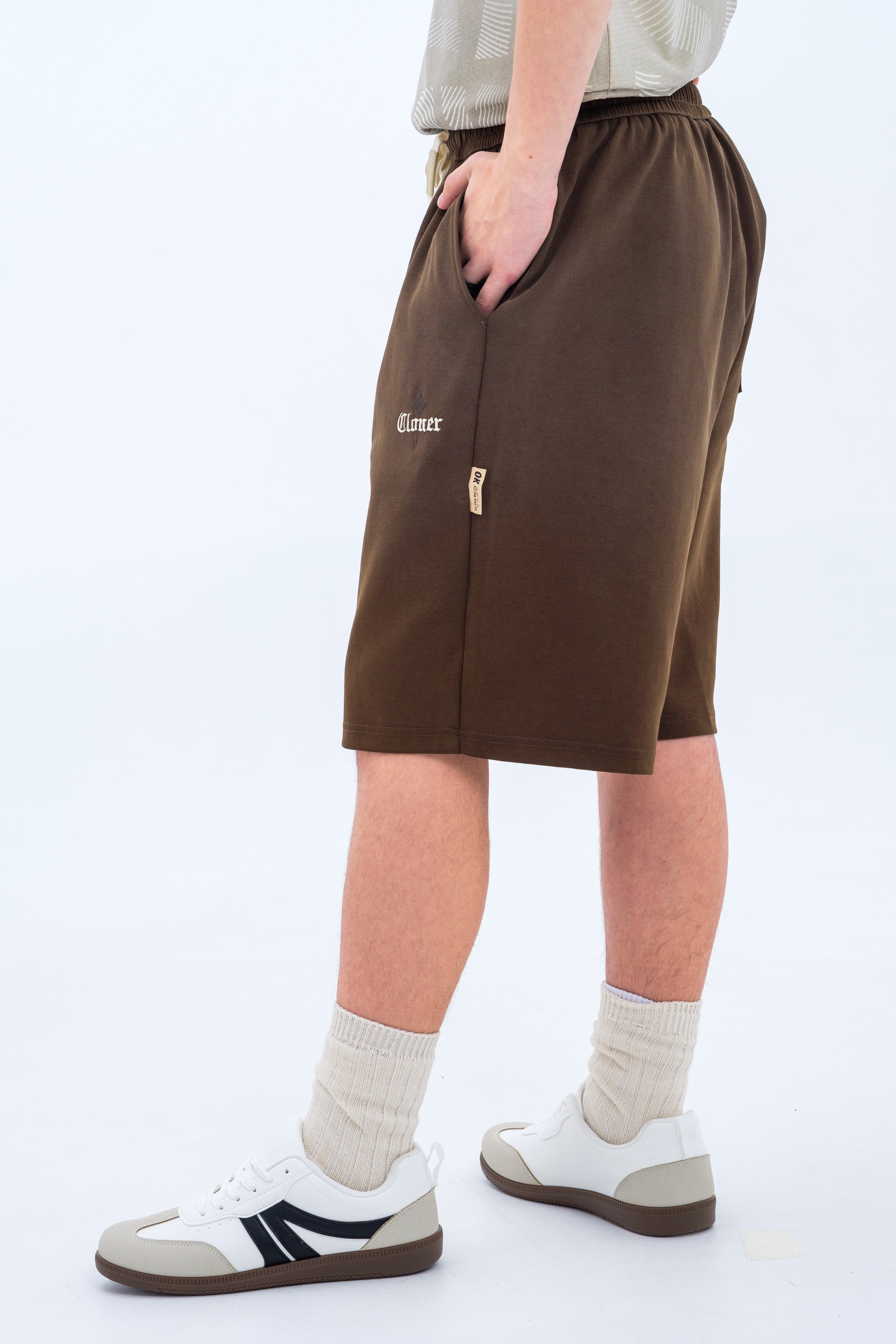 Фотосессия  одежды для маркетплейсов в СПб. Фотосессия для маркетплейсов