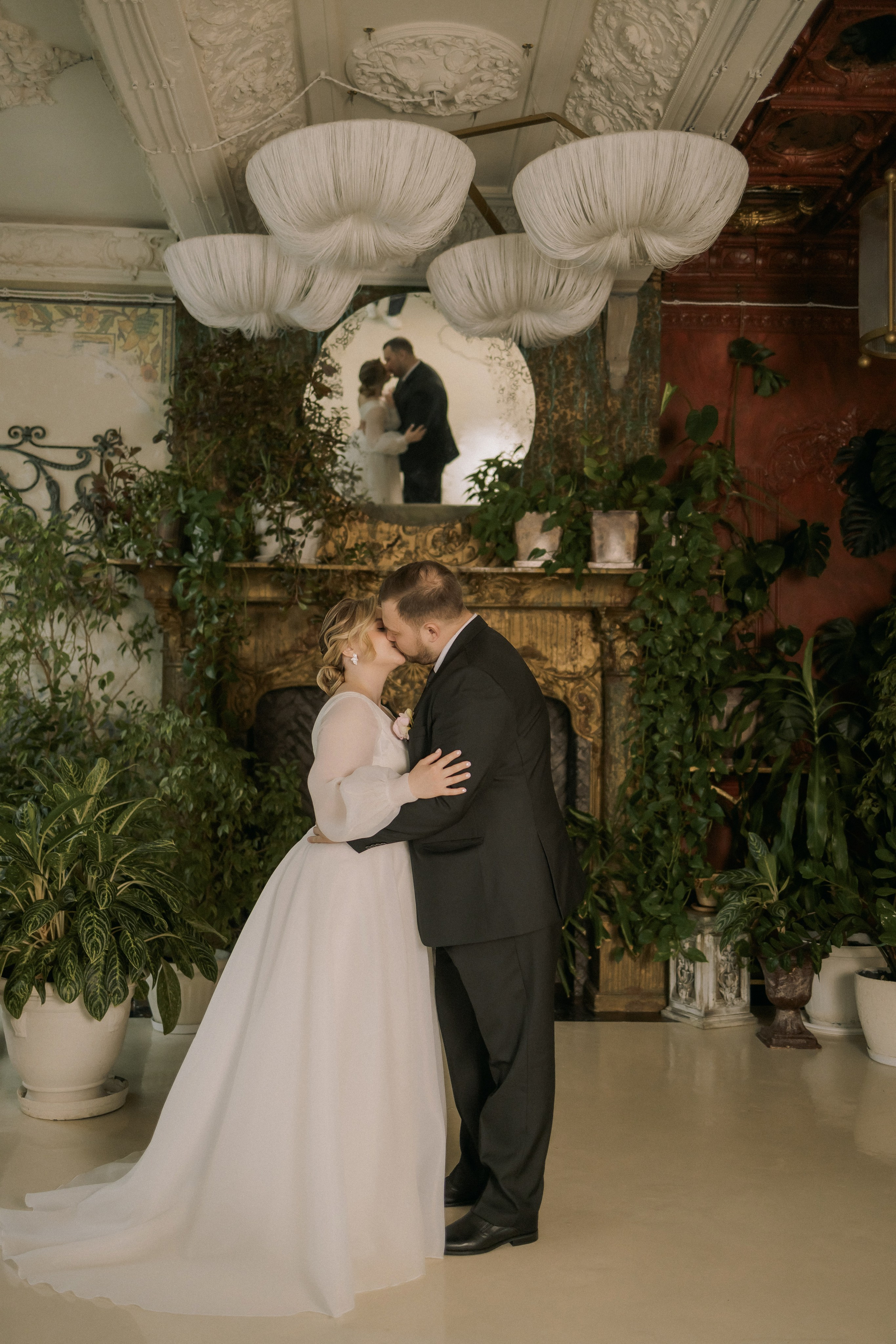 Анастасия и Сергей. Свадебная прогулка. Свадебная фотография. Арина Рубах