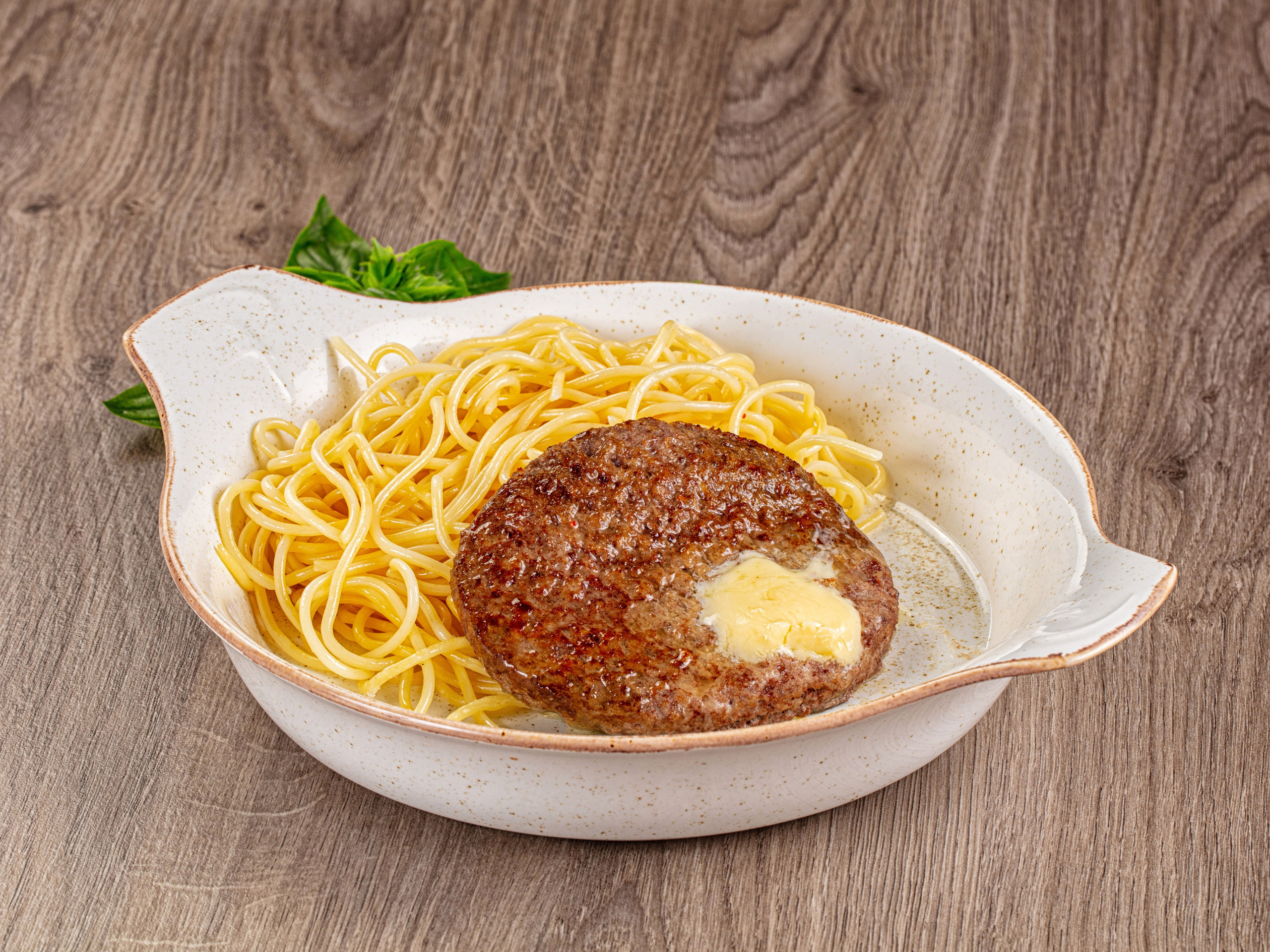 Фотосъемка блюд европейской кухни. Заказ по тел.: +7 (906) 006-90-22. Фуд-фотограф Андрей Старостин — съемка еды в Москве. 9000 руб. в час