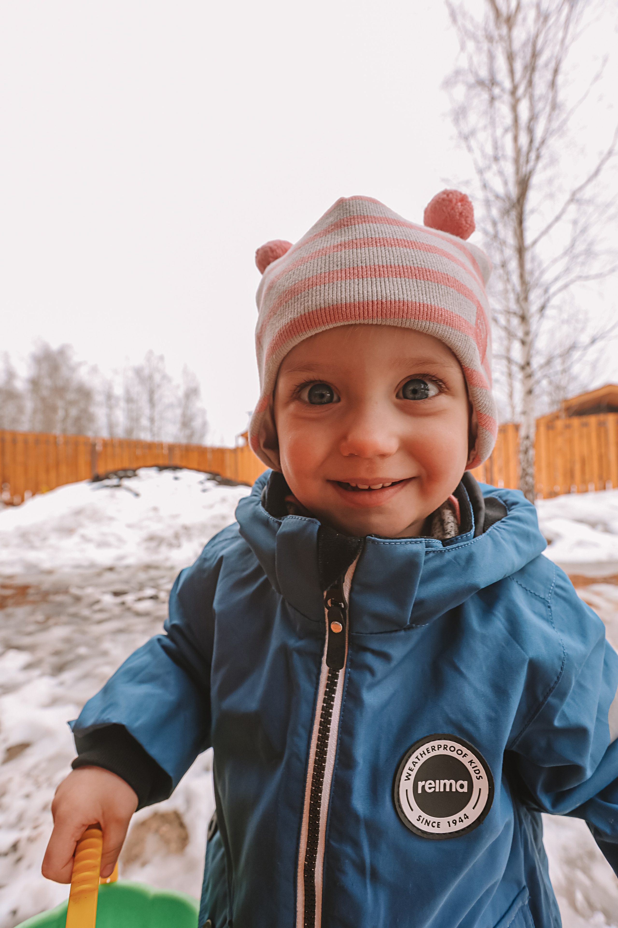 Семейная в домике (репортаж). Семейный фотограф Тюмень, фотограф на роды Салмина Мария