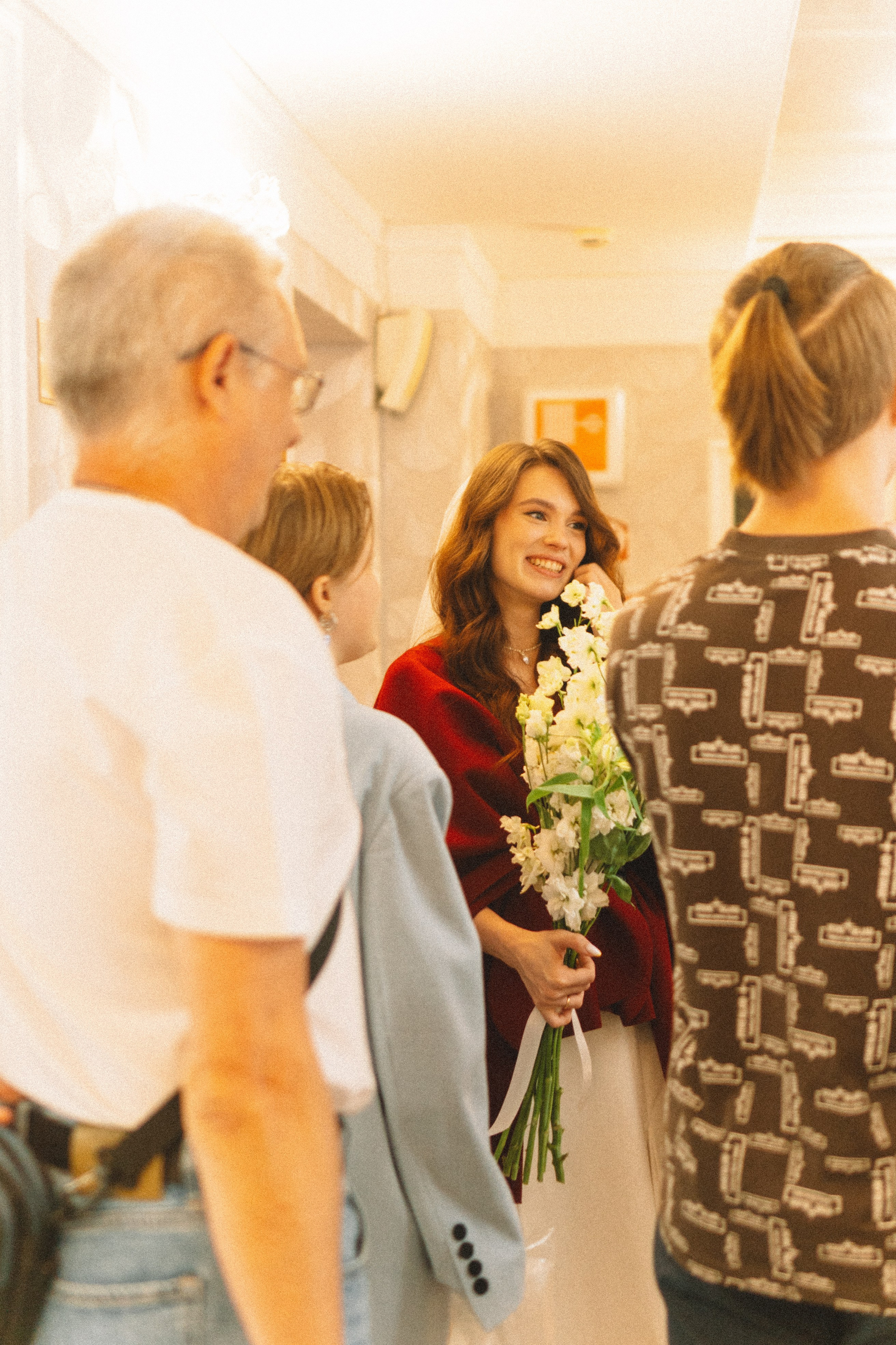 СВАДЕБНАЯ СЬЕМКА В ПЕТЕРГОФЕ И СЬЕМКА РЕПОРТАЖА В ЗАГСЕ ПЕТЕРГОФА. Профессиональный фотограф, Санкт-Петербург — Виктория Богомолова