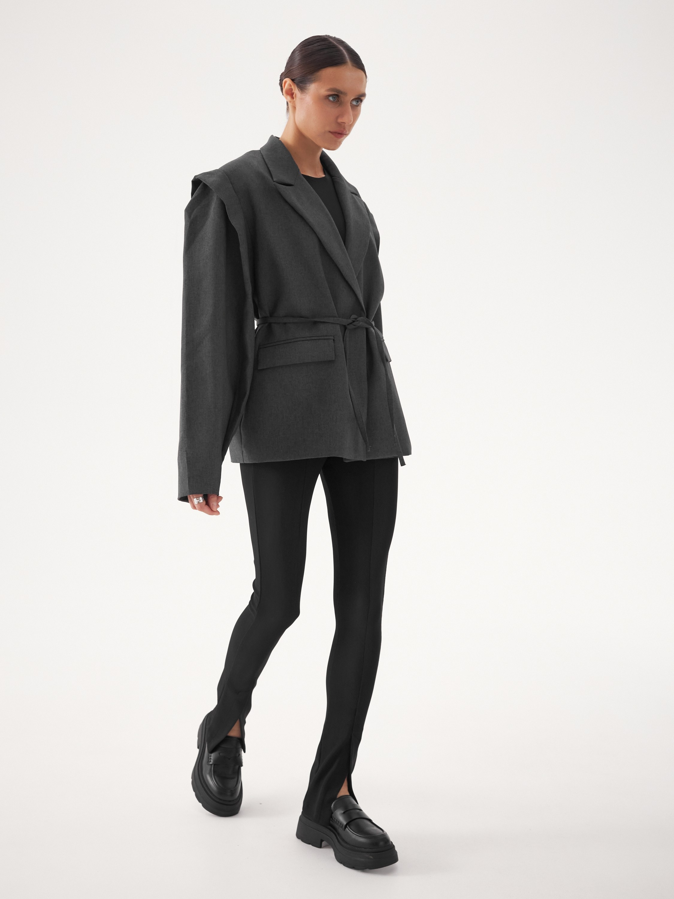 Фотосъемка пиджаков Екатеринбург Wildberries ВБ Ozon Озон фотосессия одежды Екб заказать цена фотосъемка товара WB маркетплейс карточки това. Фотограф Екатеринбург Анастасия Жерновская | Маркетплейсы и нейрофото