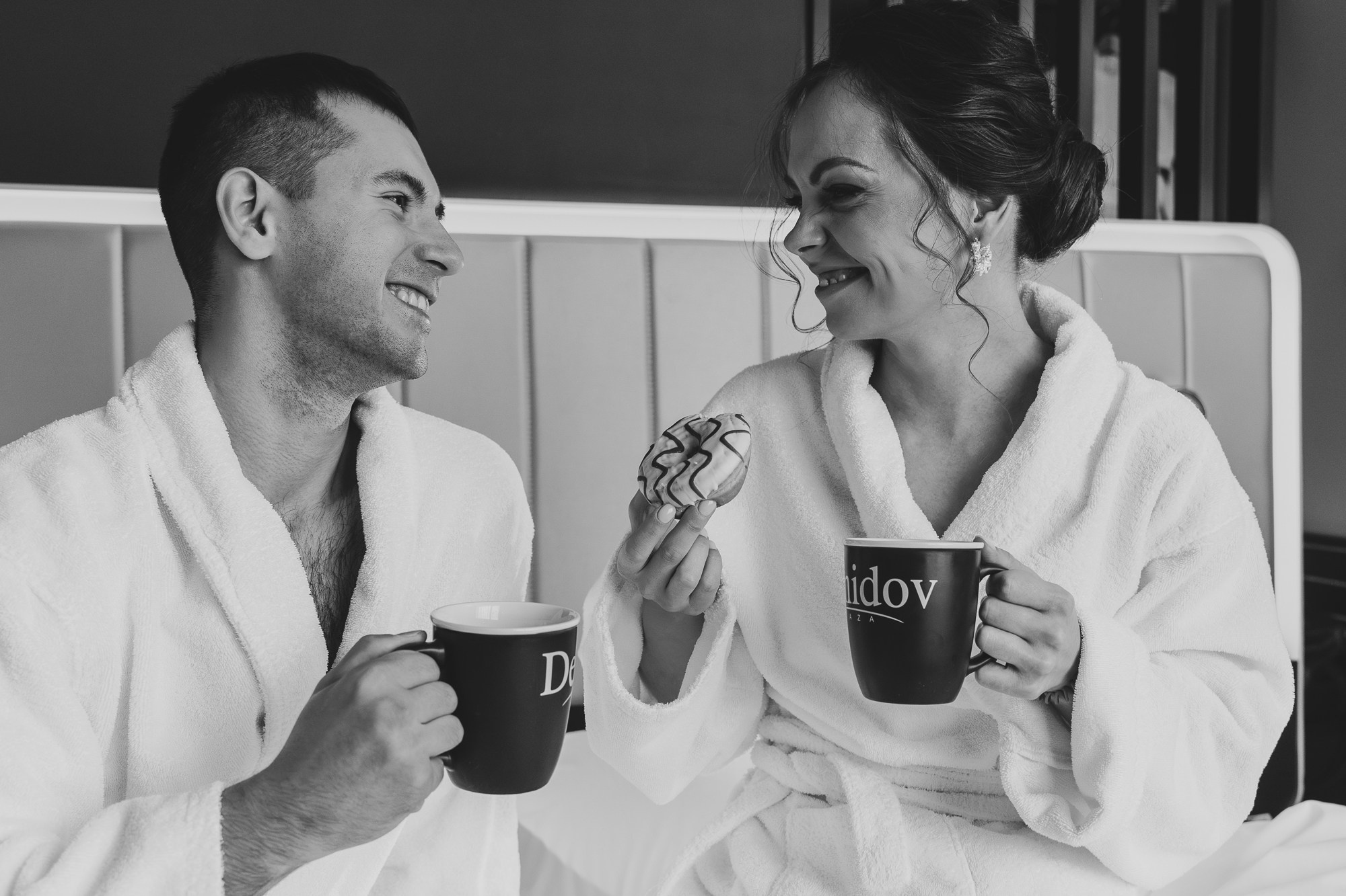 Свадебный завтрак. фото от свадебного фотографа в Екатеринбурге Евгения Карася