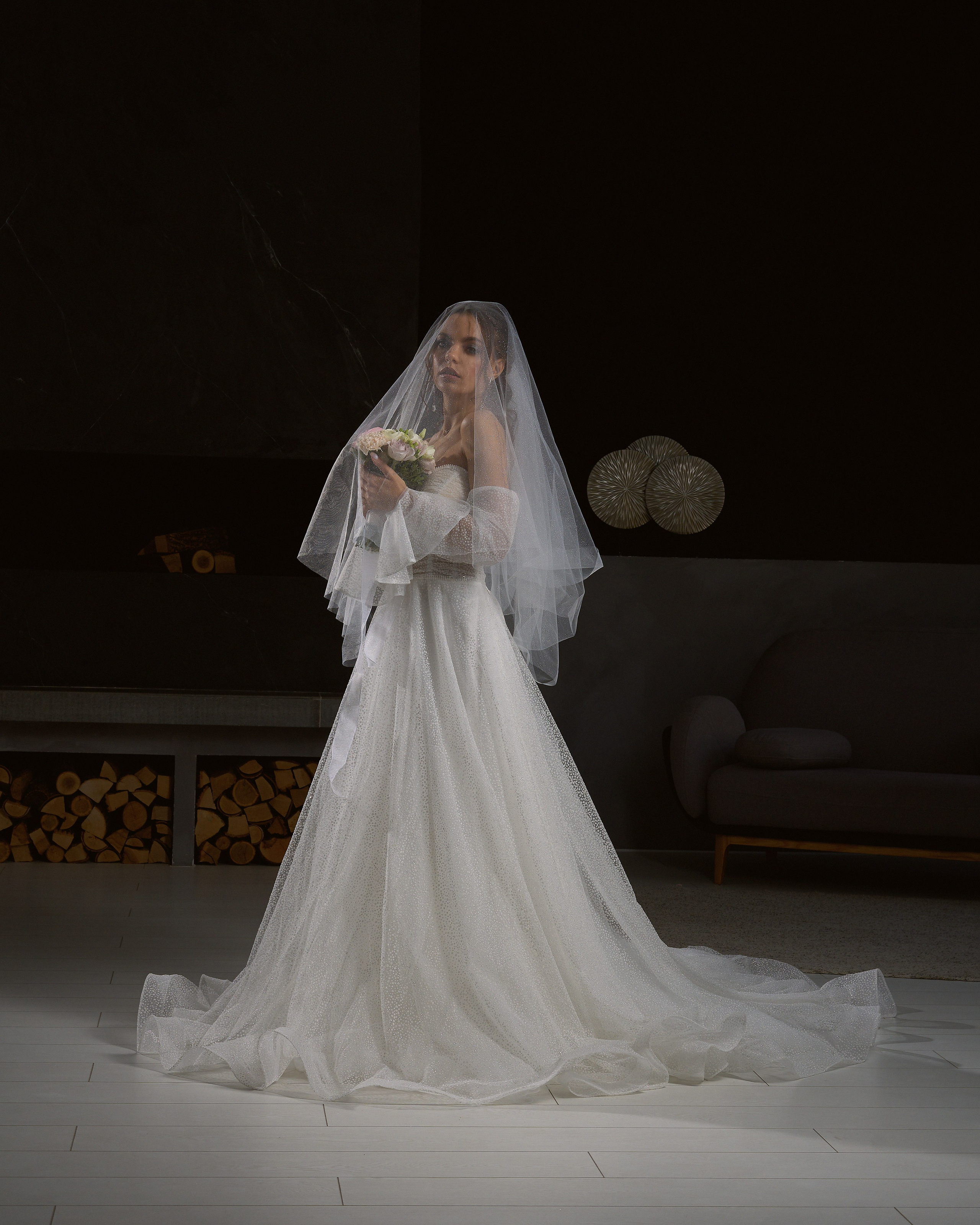 Свадебная съёмка в фотостудии