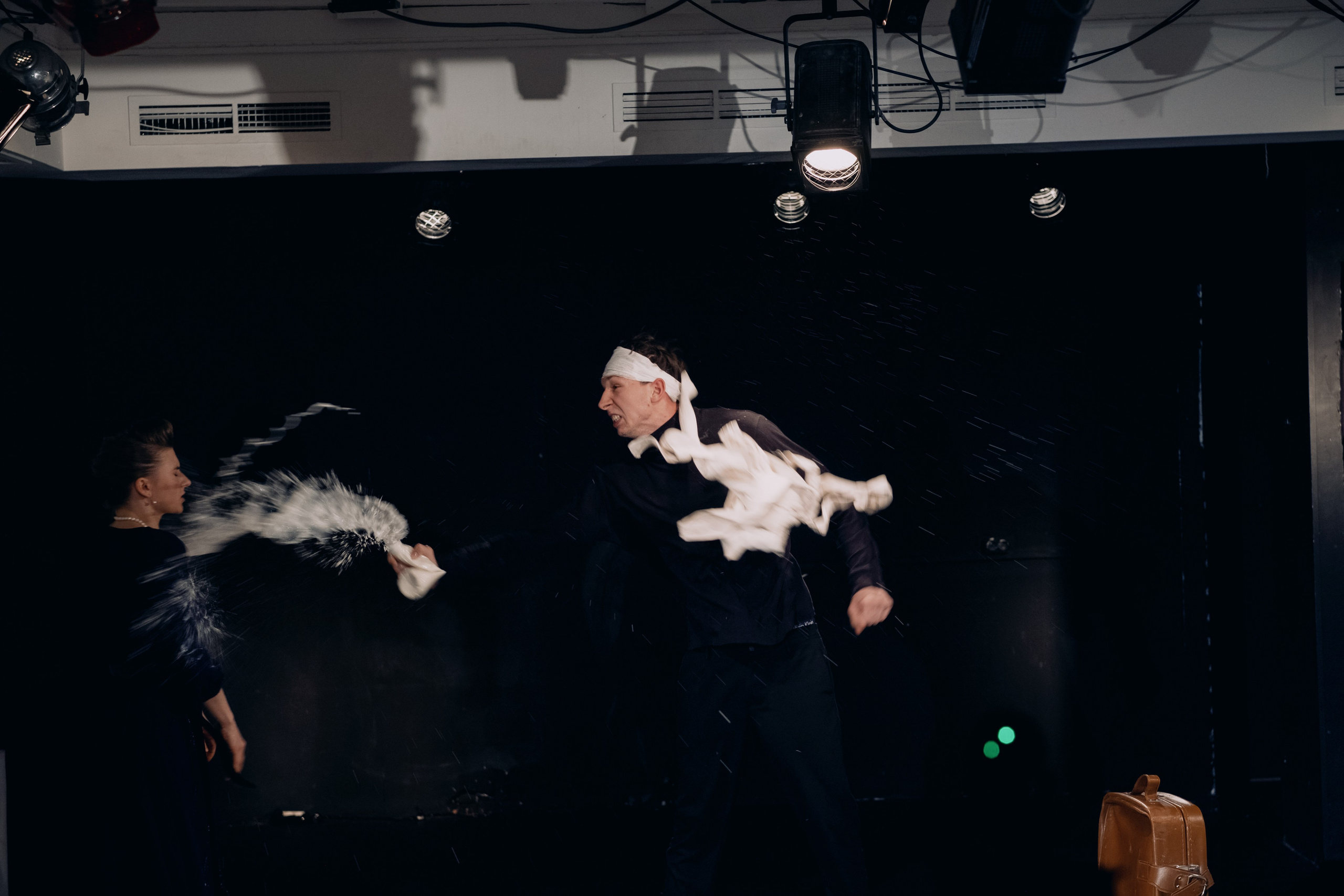 Школа Драмы Германа Сидакова. Репортажный и портретный фотограф в Москве Илья Спиридонов