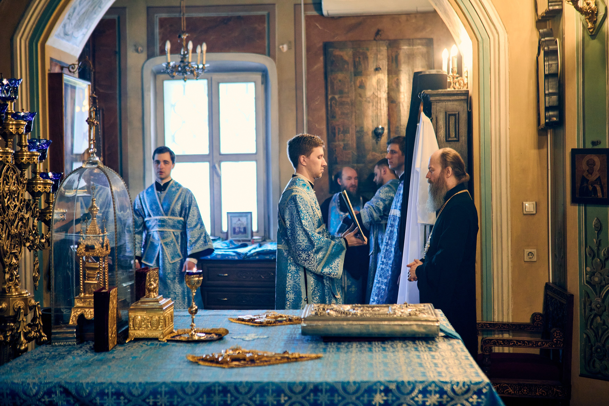Всенощная на Благовещение Пресвятой Богородицы. DMITRY MOISEENKO — фотограф, художник, топ-стилист
