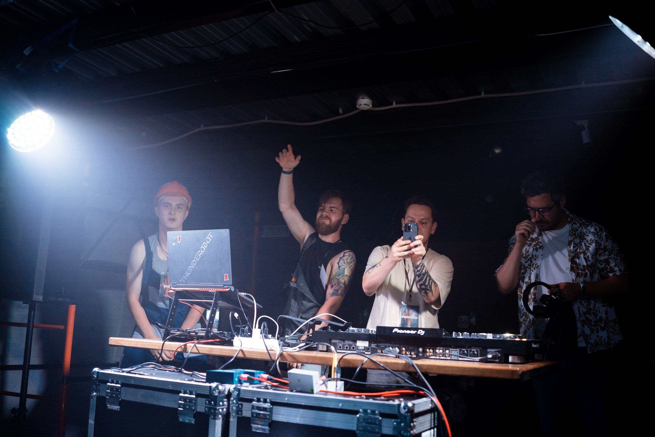 FROM PROVINCE | OZMA, NPHONIX | Смена. Фотограф Vika Rin